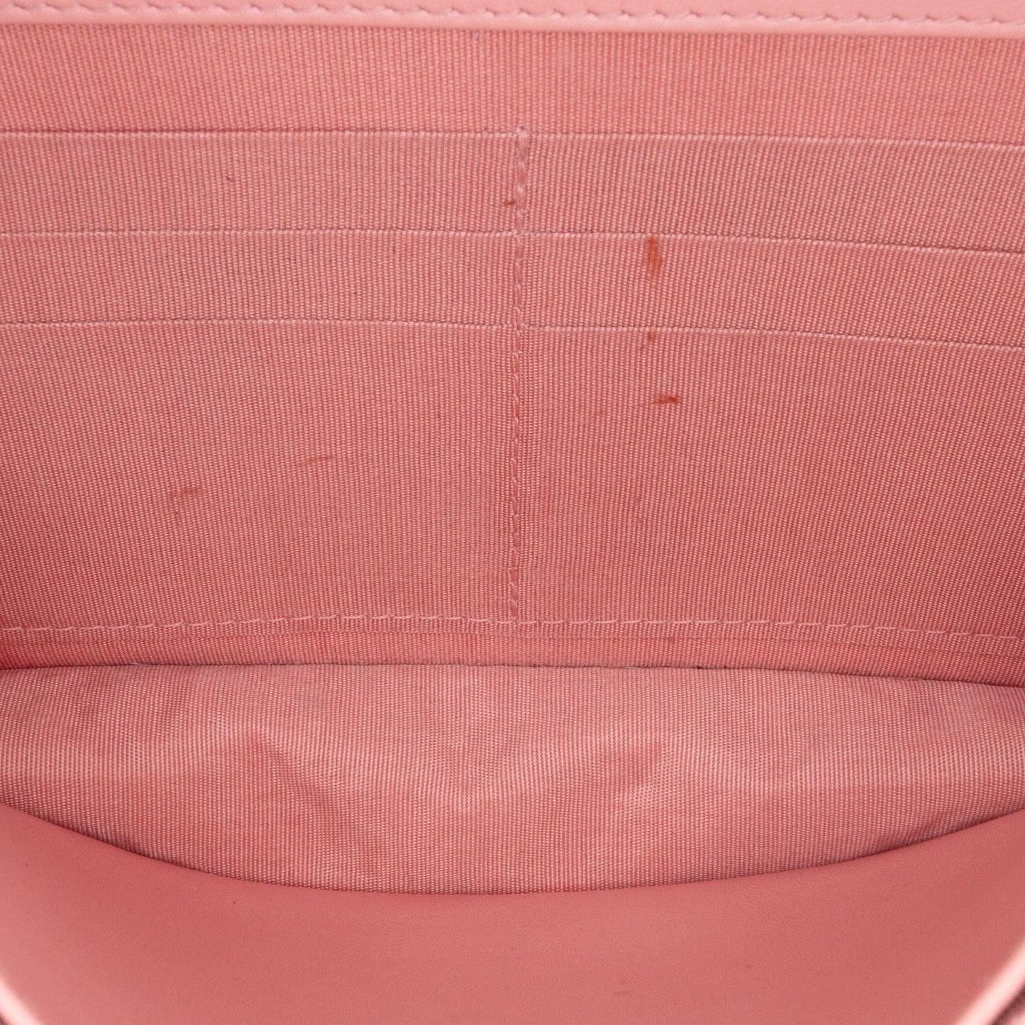 Chanel Small Tweed CC Filigree Flap