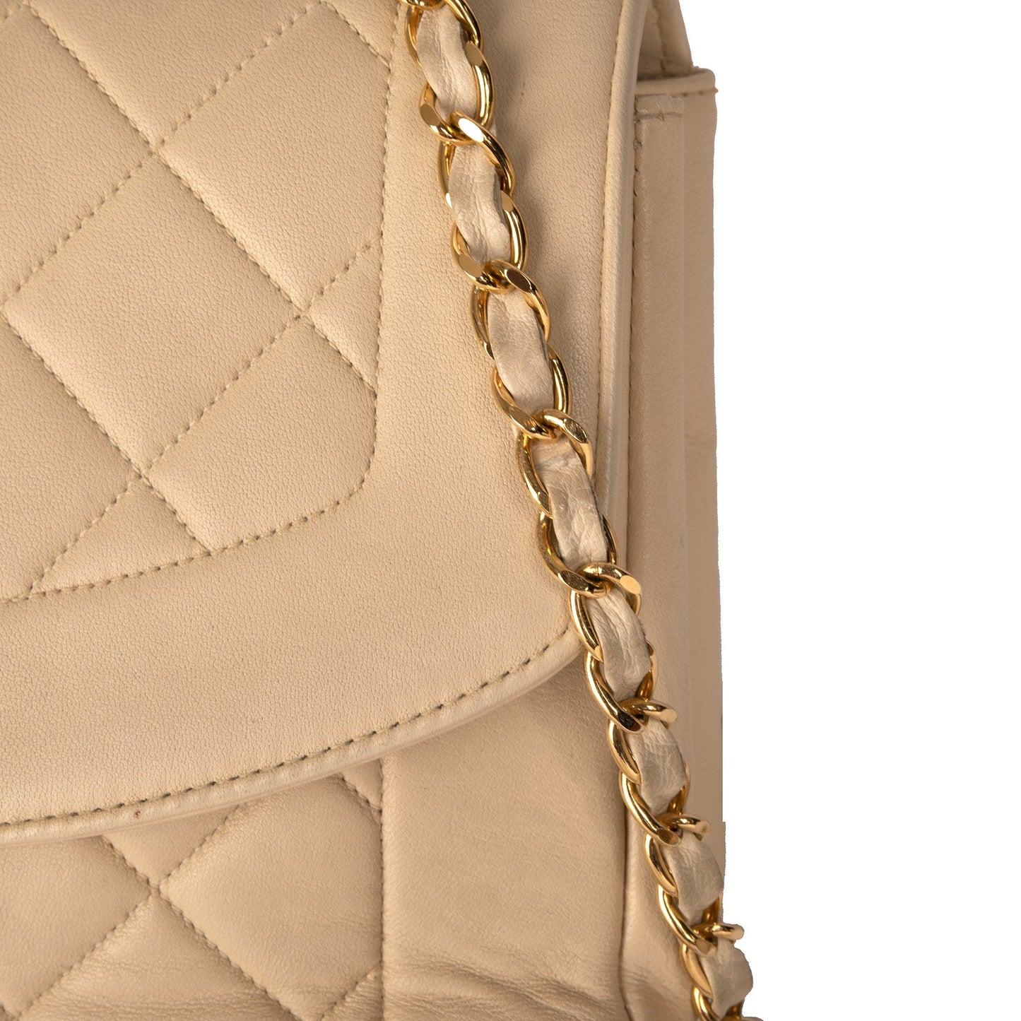 Chanel Vintage Medium Diana Flap Bag
