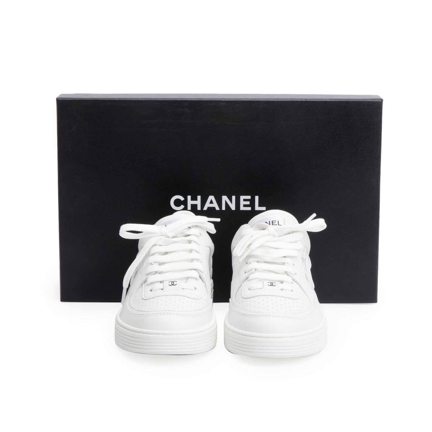 Chanel White Calfskin Leather CC Logo Low Sneakers, Size 37.5