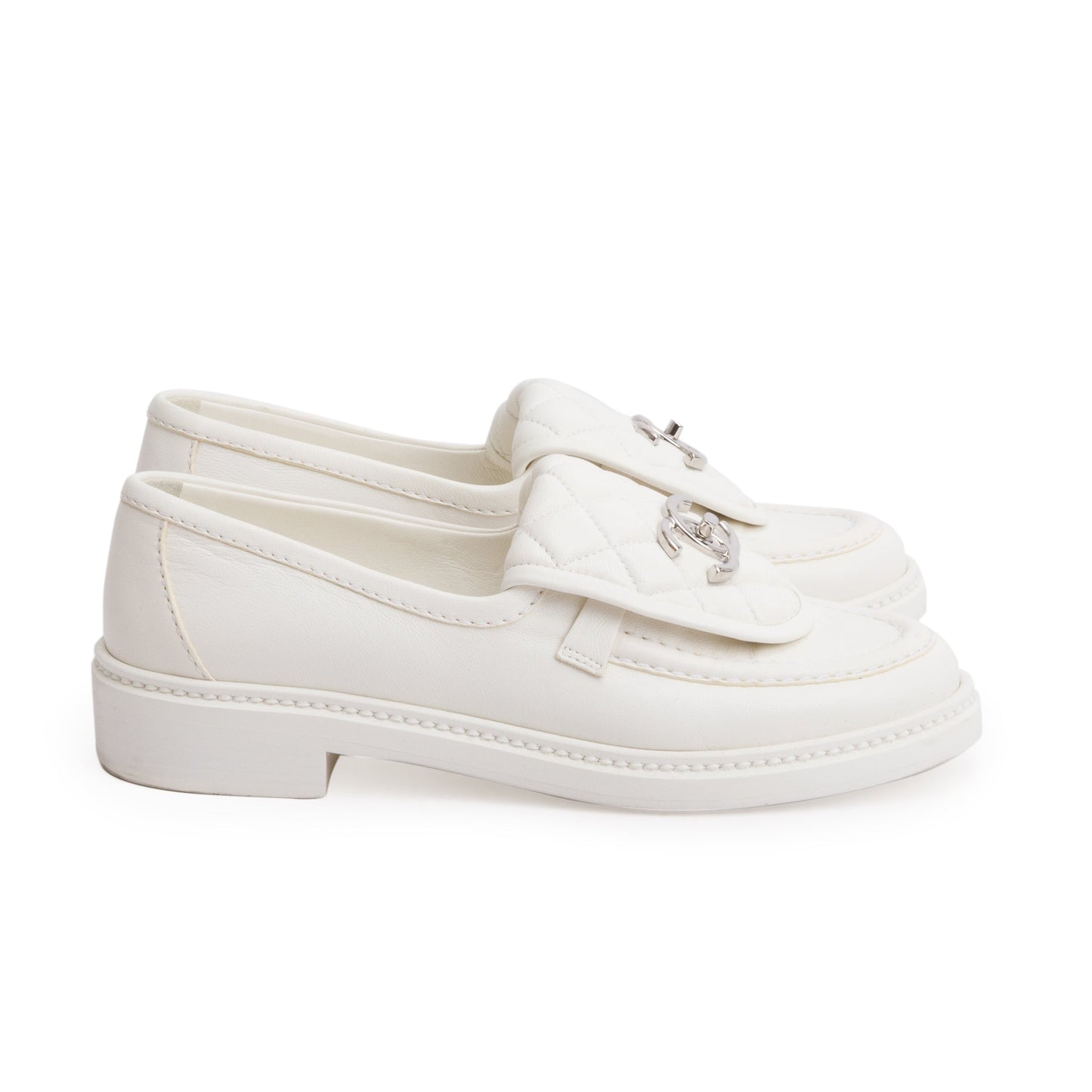 Chanel White Calfskin Leather Quilted CC Logo Loafer, Size 36