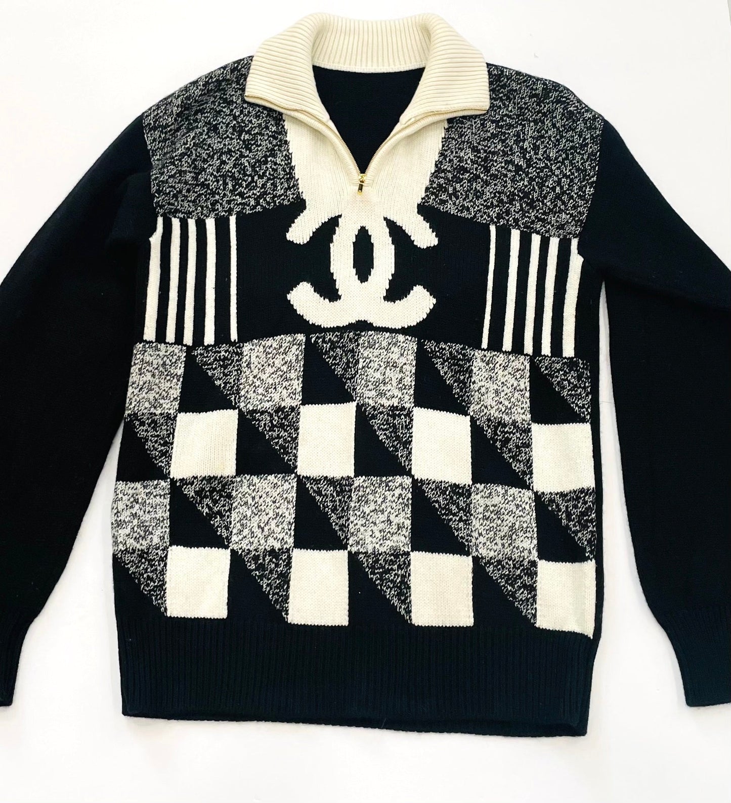 CHANEL CC COLORBLOCK QUARTER ZIP CASHMERE SWEATER