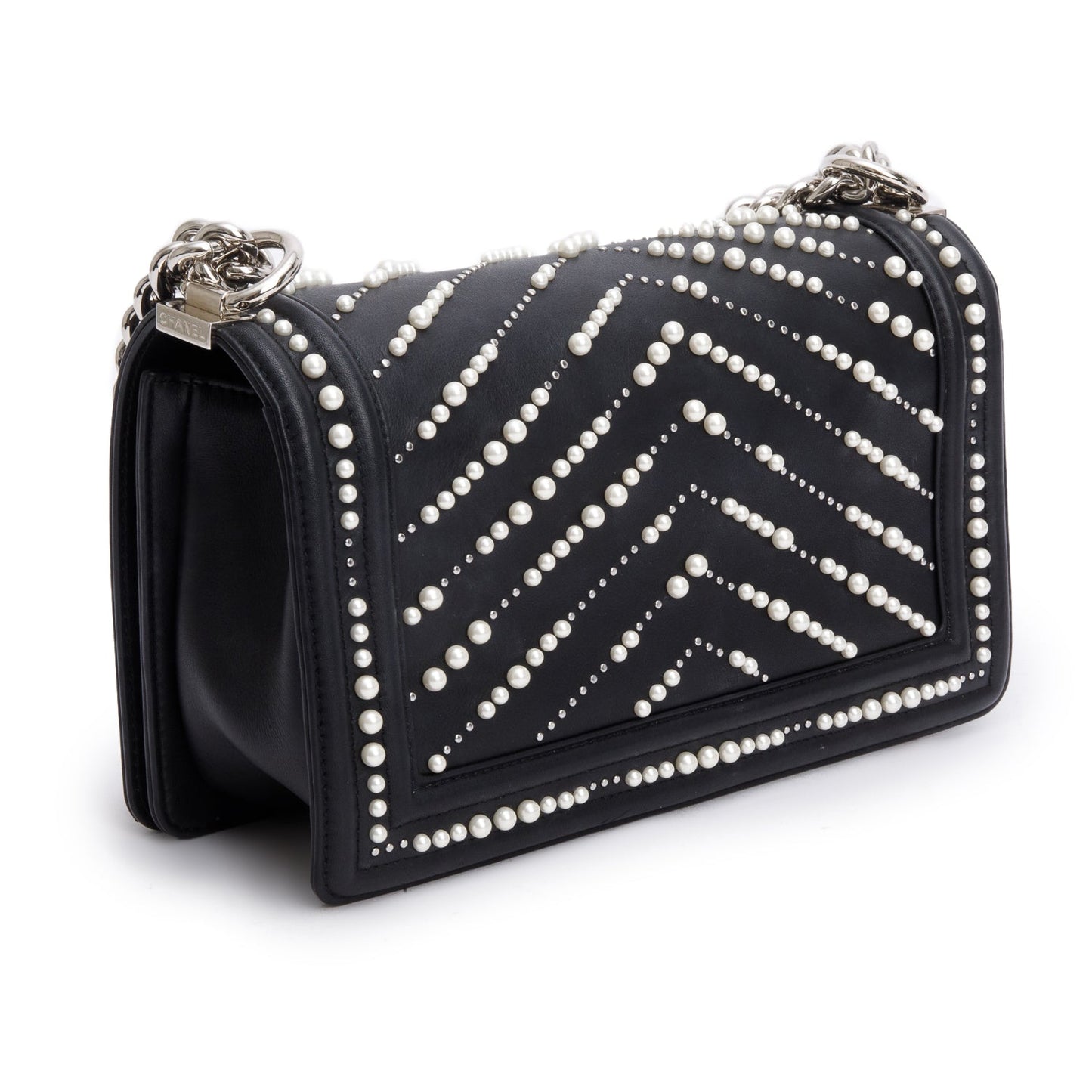 Chanel Black Calfskin Leather Medium Chevron Pearl Boy Bag