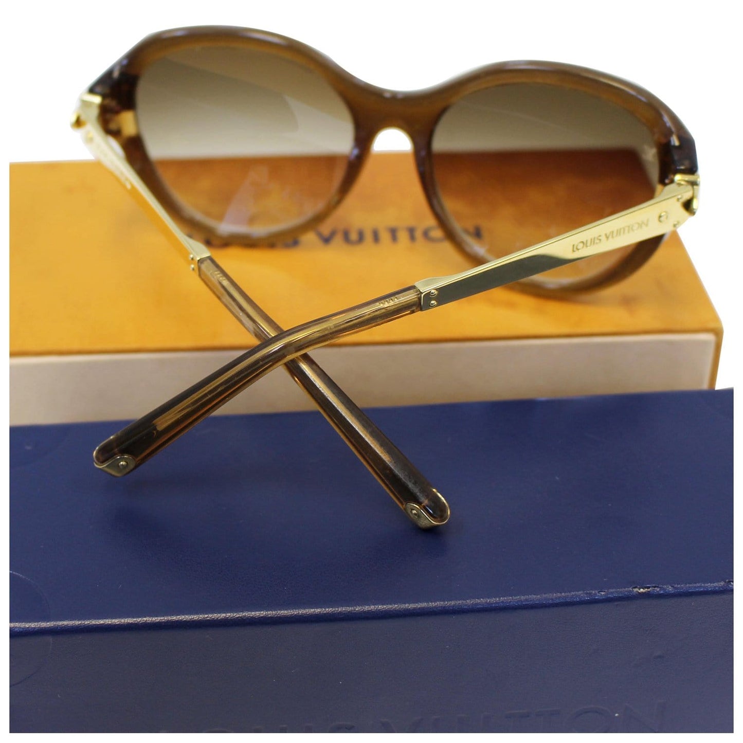 LOUIS VUITTON Petit Soupcon Cat Eye Sunglasses Brown/Gold Z0487W