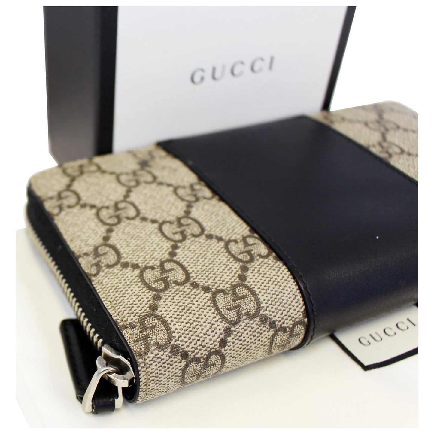 GUCCI GG Supreme Monogram Zip Around Wallet Black