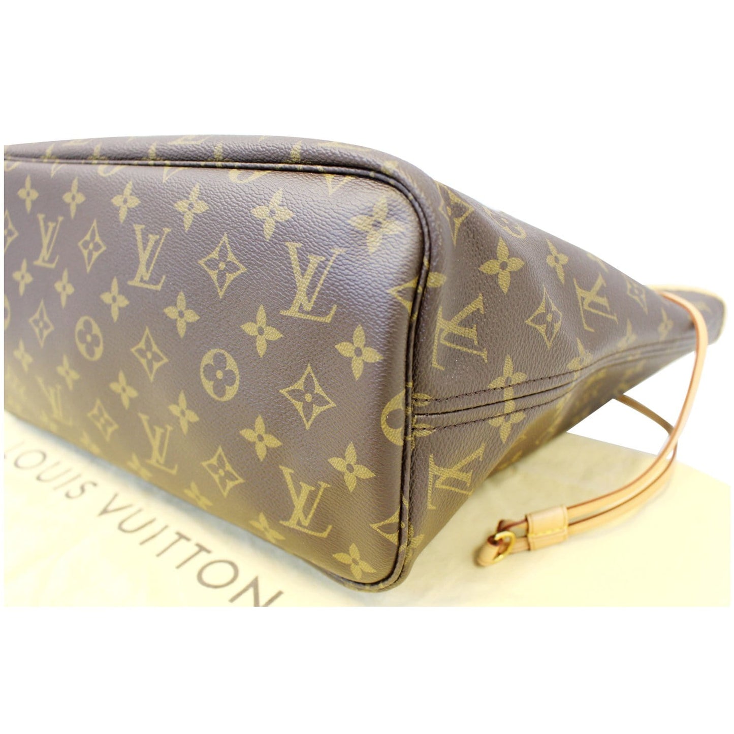 LOUIS VUITTON Neverfull MM Monogram Canvas Tote Bag