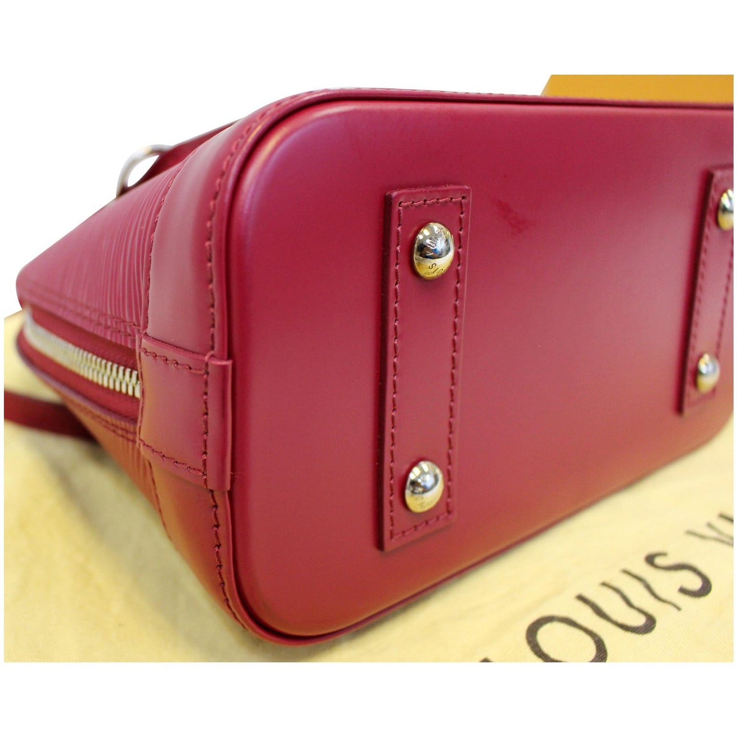 Louis Vuitton Alma BB Epi Leather Satchel Crossbody Bag