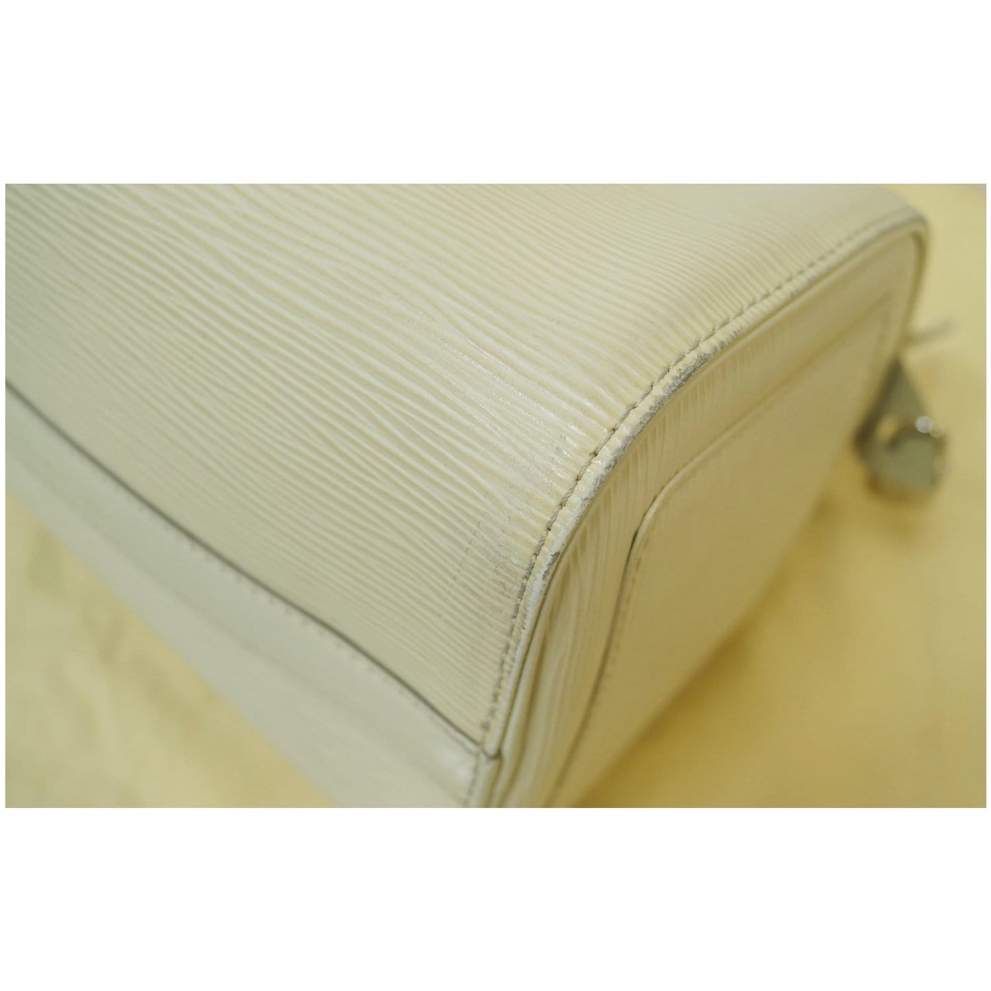 LOUIS VUITTON Speedy 30 Epi Leather Satchel Bag Ivory