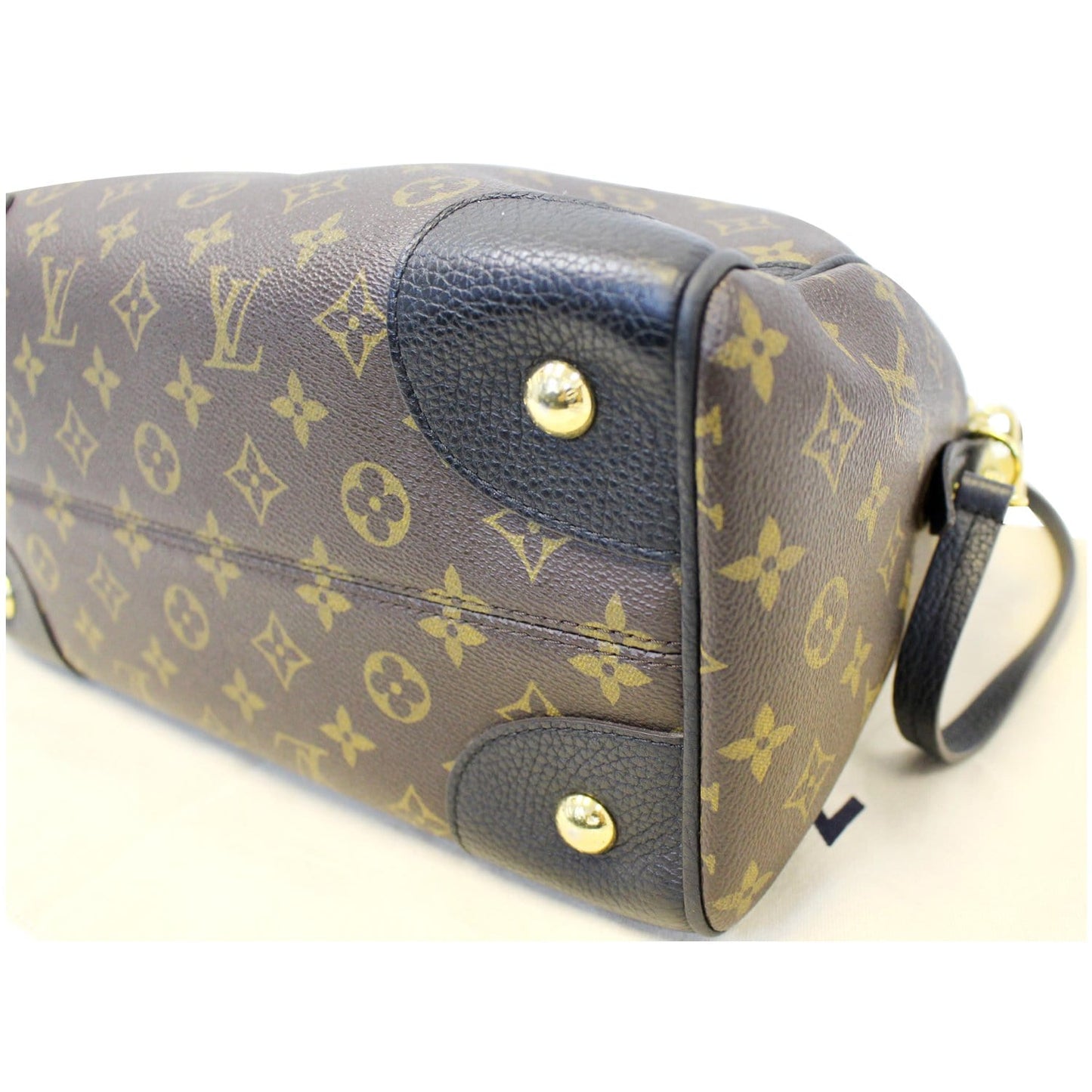 LOUIS VUITTON Retiro NM Monogram Canvas Shoulder Bag Noir