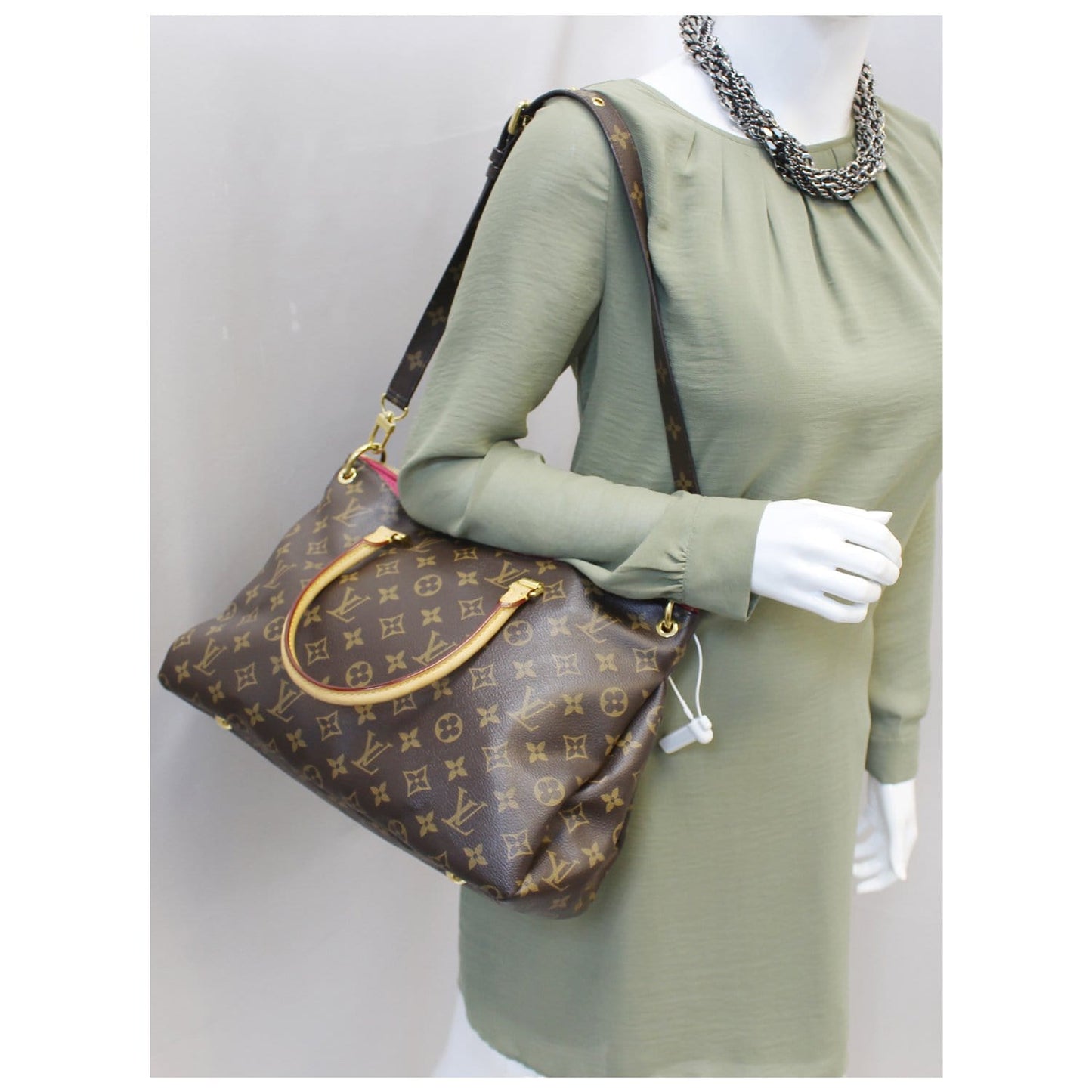 LOUIS VUITTON Pallas Monogram Canvas 2Way Shoulder Bag Cerise