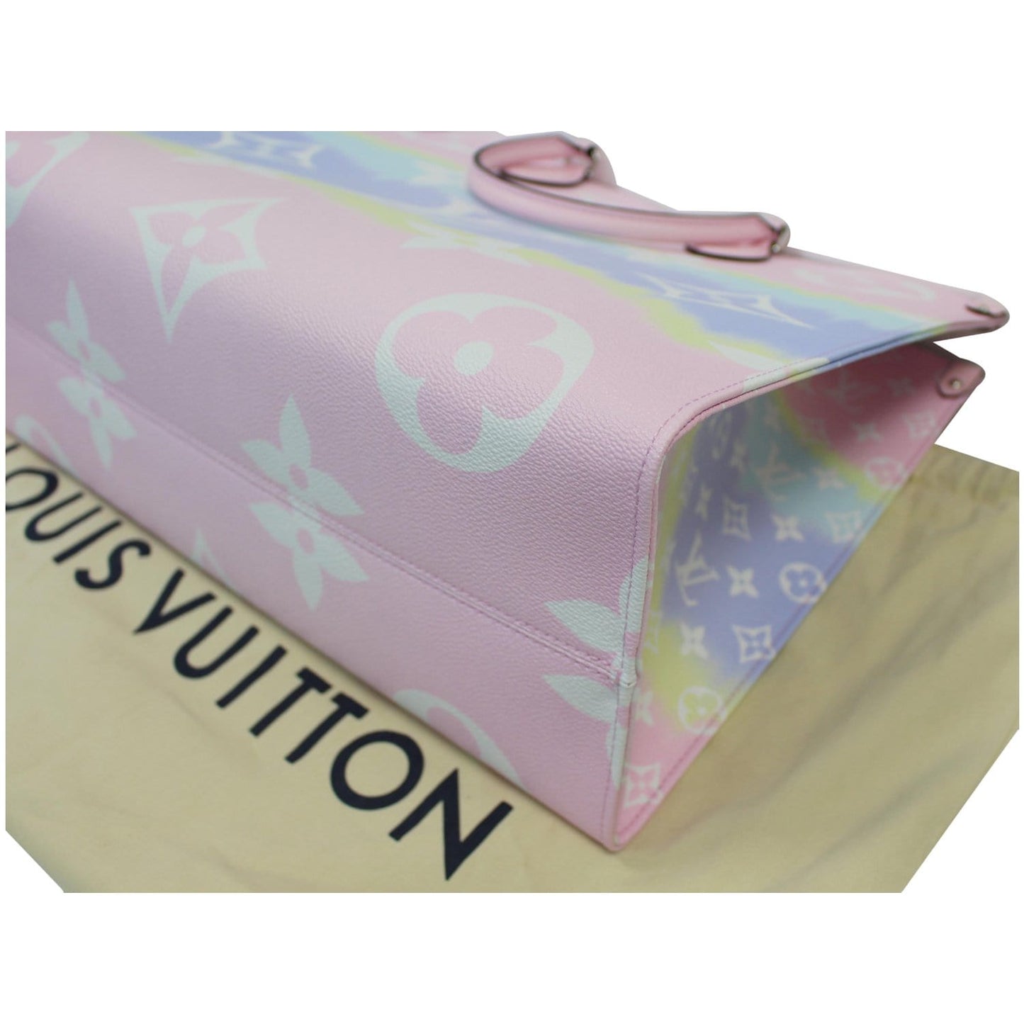LOUIS VUITTON Escale Onthego GM Monogram Shoulder Bag Pastel