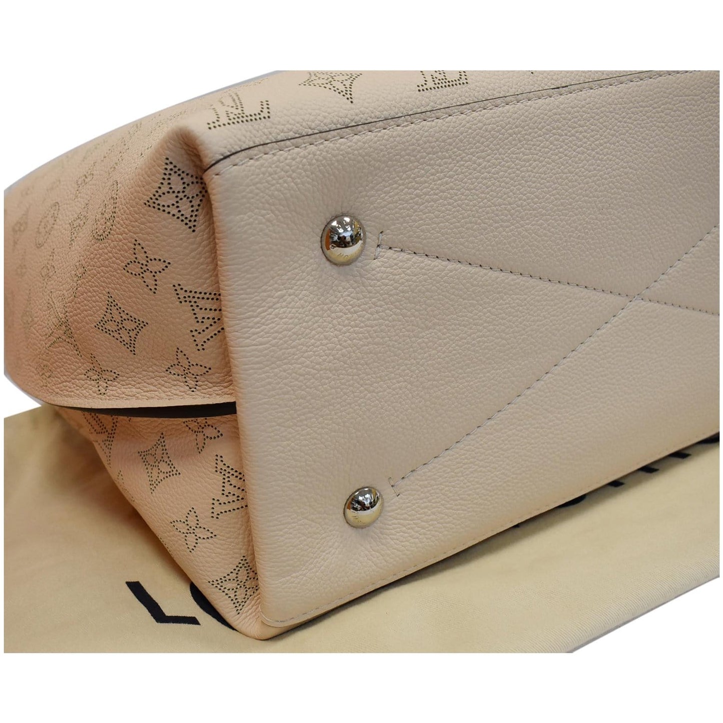 LOUIS VUITTON Carmel Mahina Calf Leather Hobo Bag Cream