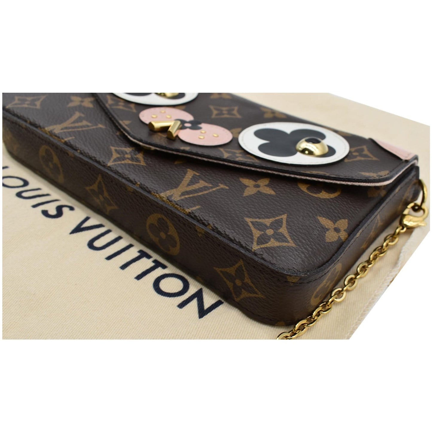 LOUIS VUITTON Pochette Felicie Dog Monogram Chain Crossbody Bag Brown