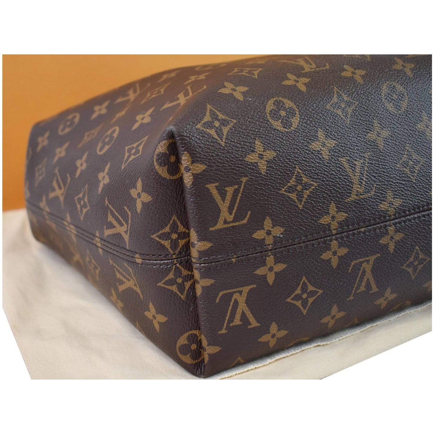 LOUIS VUITTON Graceful MM Monogram Canvas Shoulder Bag Brown