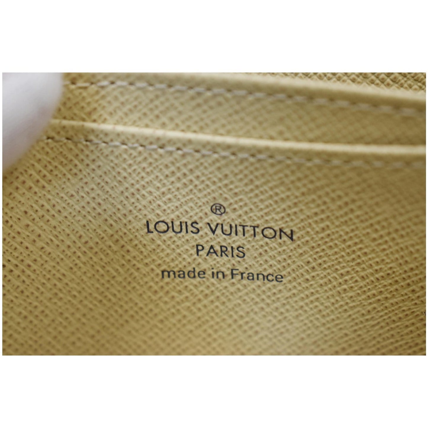 LOUIS VUITTON Zippy Damier Azur Coin Purse White
