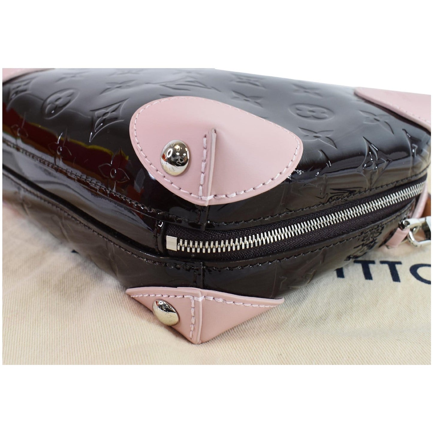 LOUIS VUITTON Venice Monogram Vernis Leather Shoulder Bag Amarante