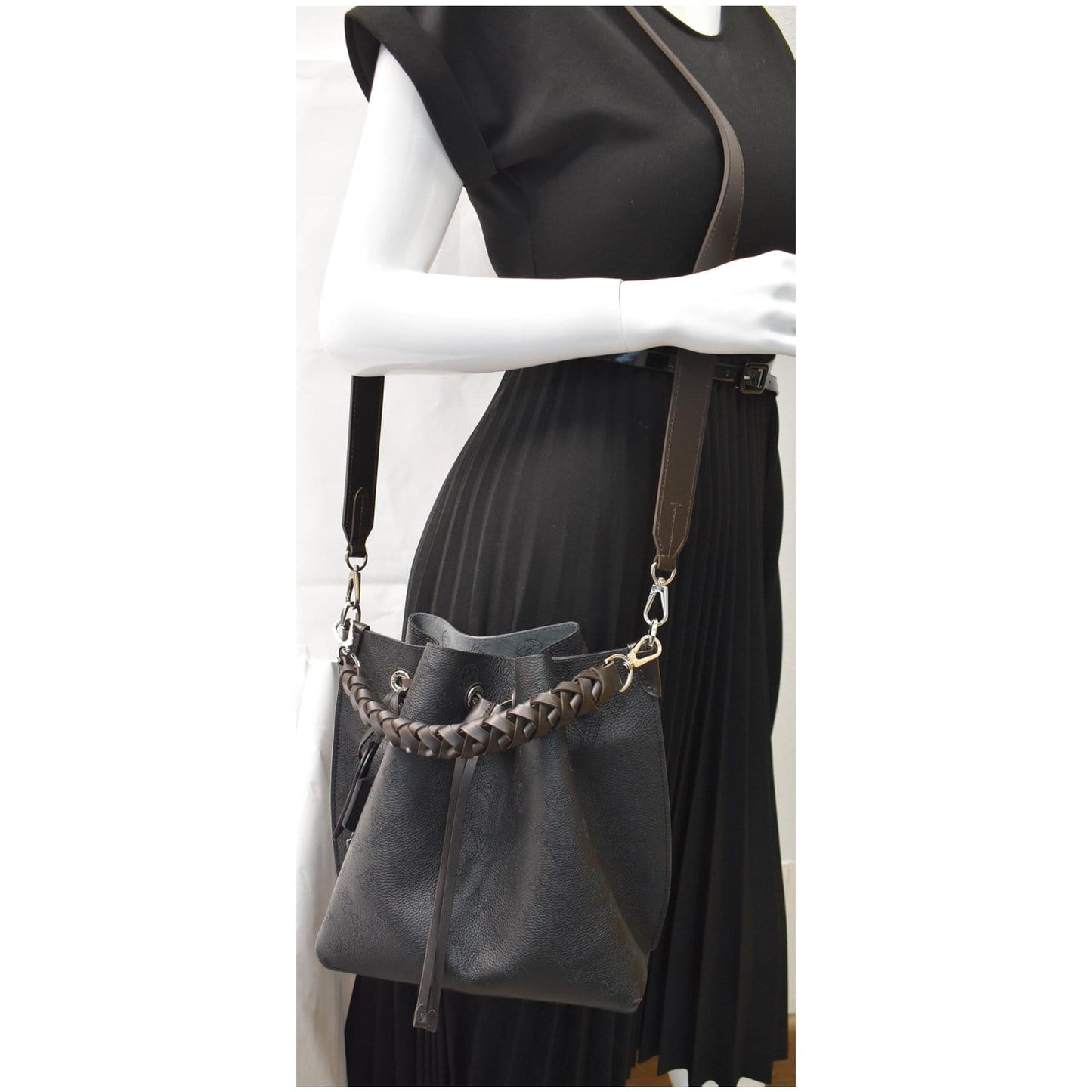 LOUIS VUITTON Muria Mahina Perforated Leather Shoulder Bag Black