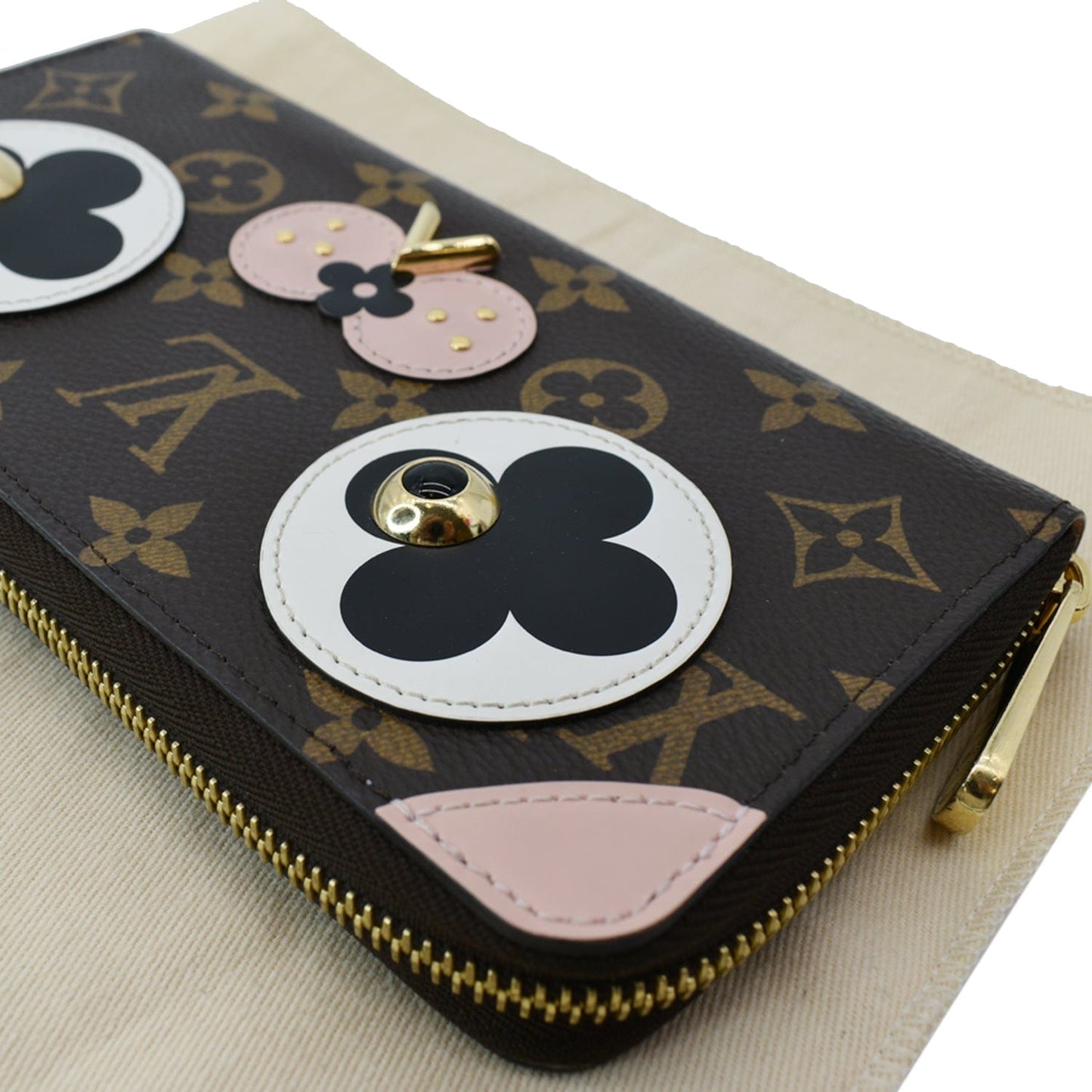 LOUIS VUITTON Valentine Dog Zippy Monogram Canvas Wallet Brown