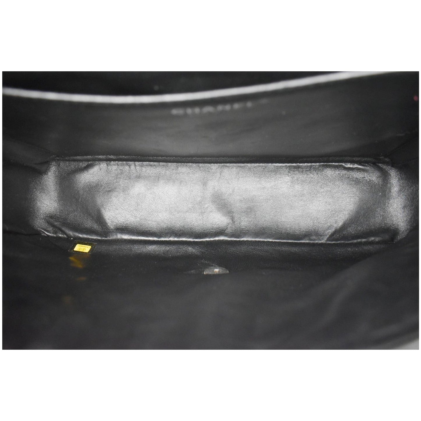 CHANEL Classic Maxi Single Flap Quilted Patent Leather Shoulder Bag Black