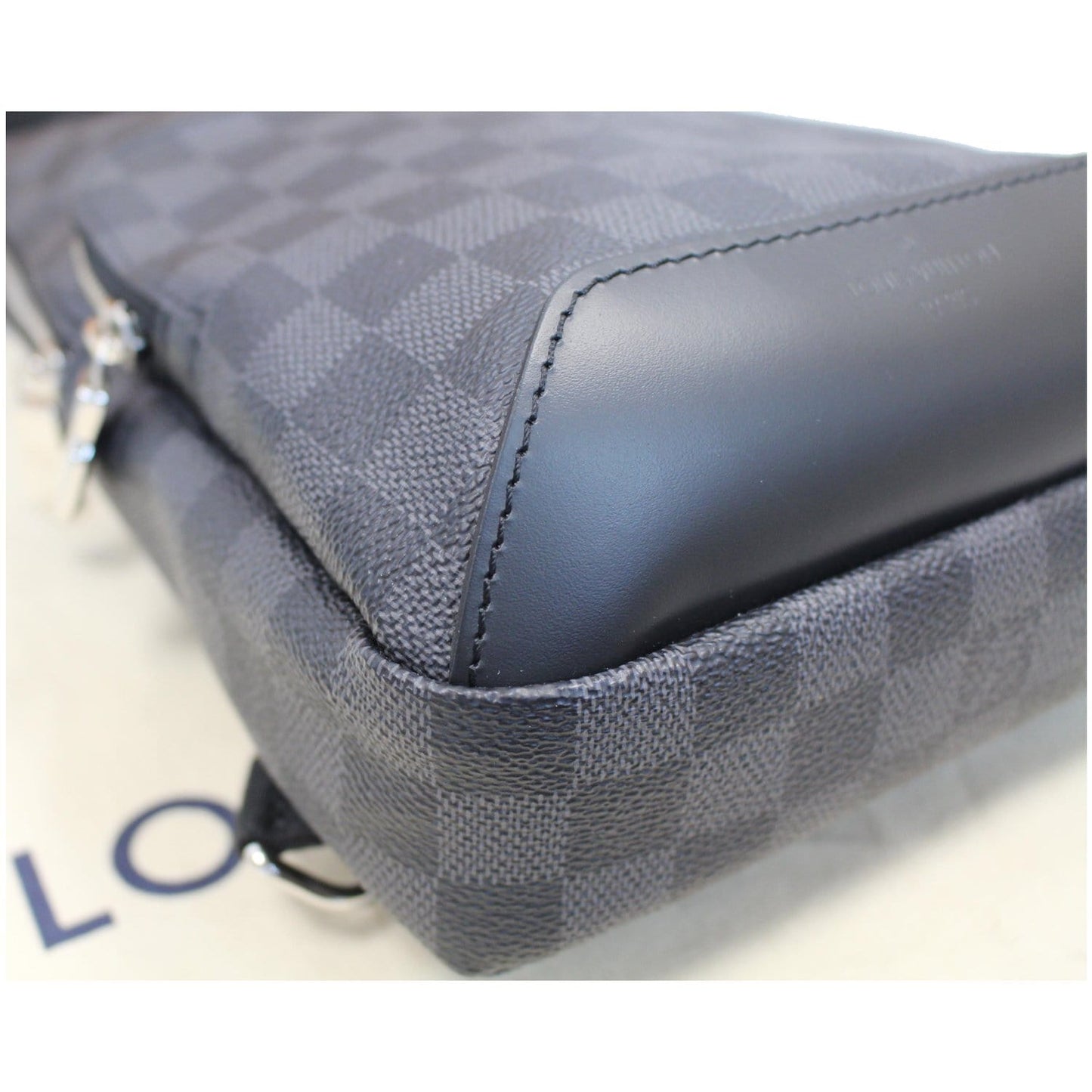 LOUIS VUITTON Avenue Sling Damier Graphite Crossbody Bag Black