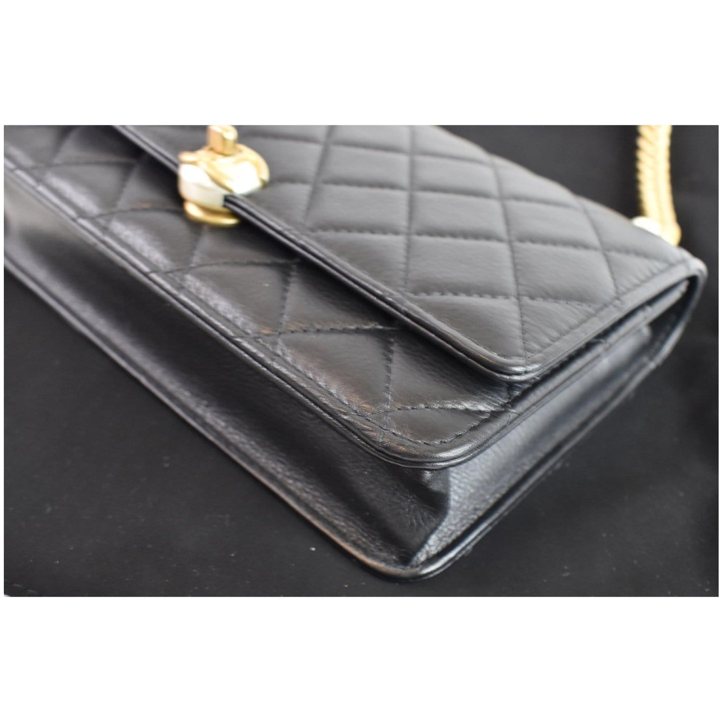 CHANEL Pearl Wallet On Chain Leather Crossbody Bag Black