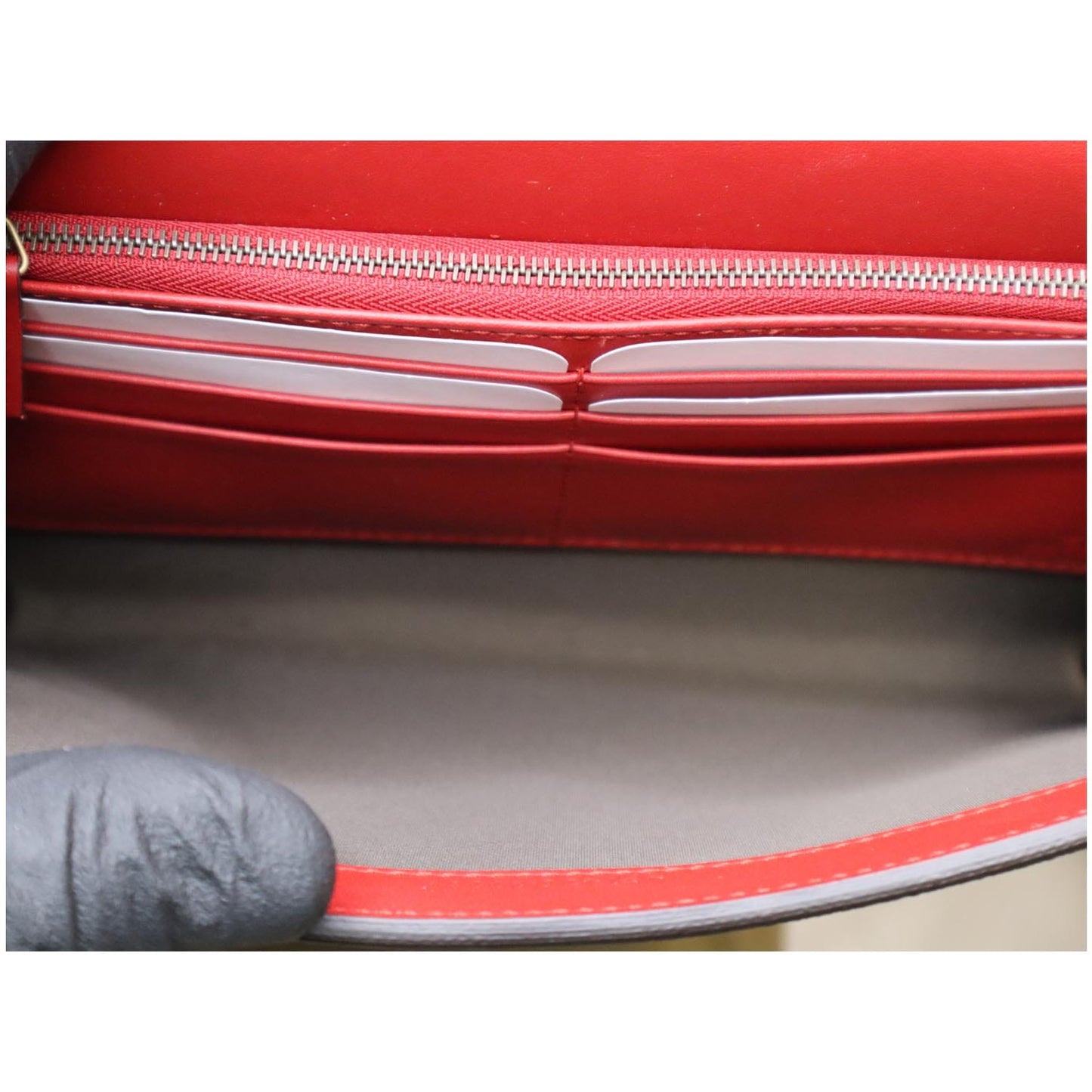 GUCCI Peony Pearly GG Coated Canvas Leather Clutch Beige 431476