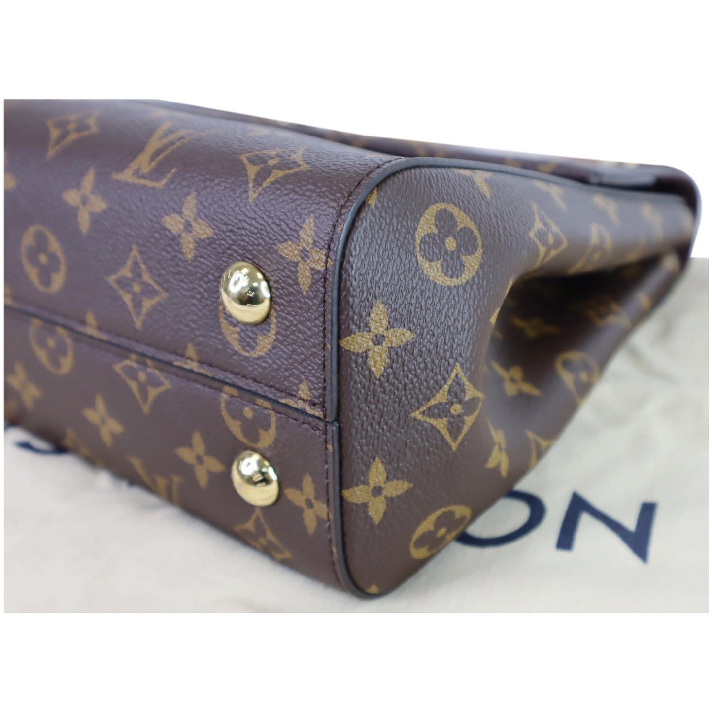 LOUIS VUITTON Cluny MM Monogram Canvas Shoulder Bag Brown