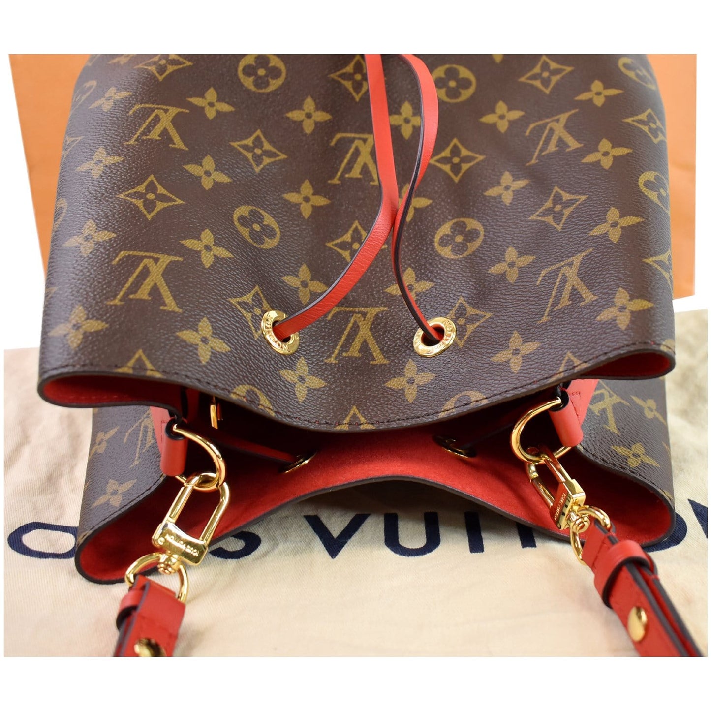 LOUIS VUITTON Neonoe Monogram Canvas Shoulder Bag Coquelicot