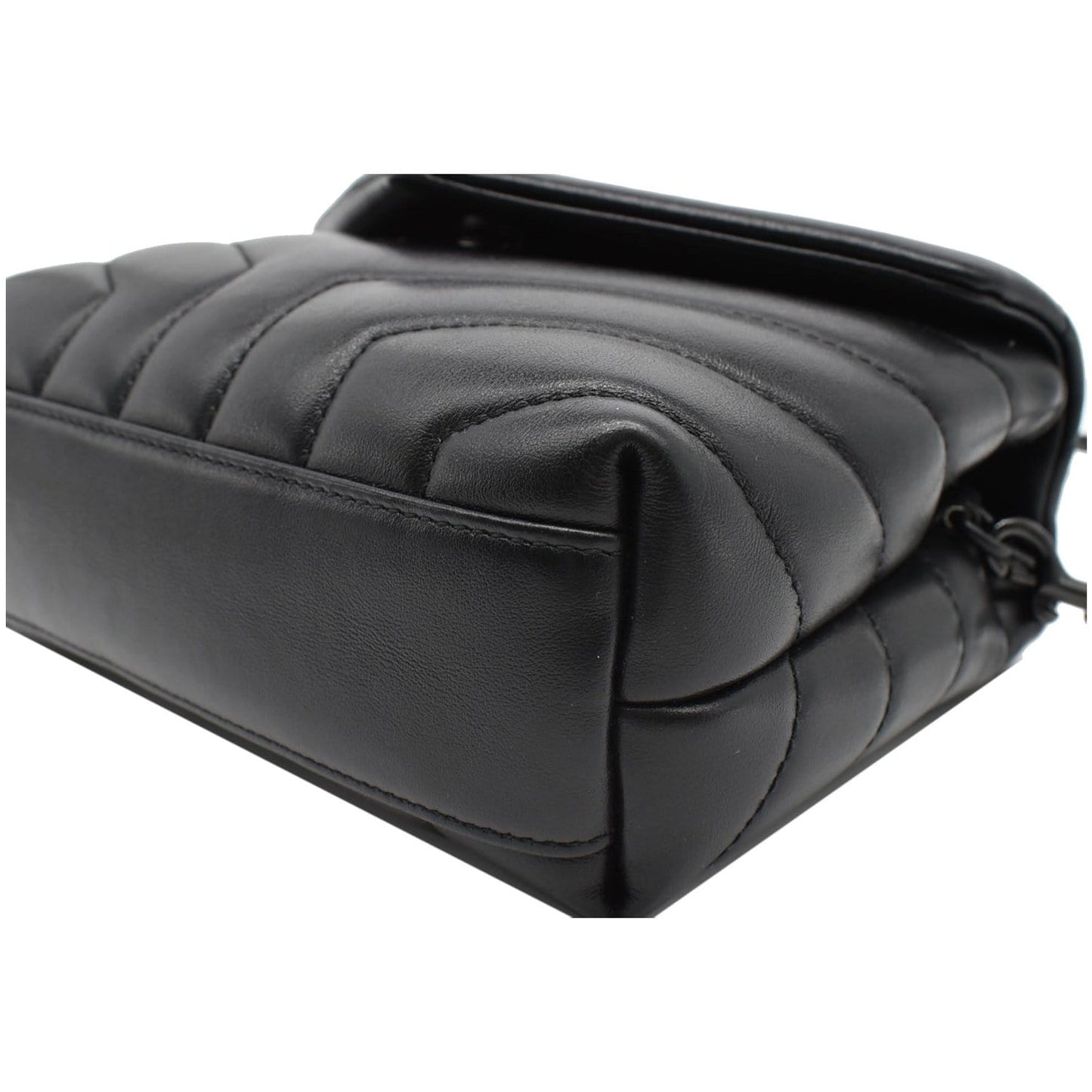 YVES SAINT LAURENT Loulou Toy Matelasse Leather Crossbody Bag Black