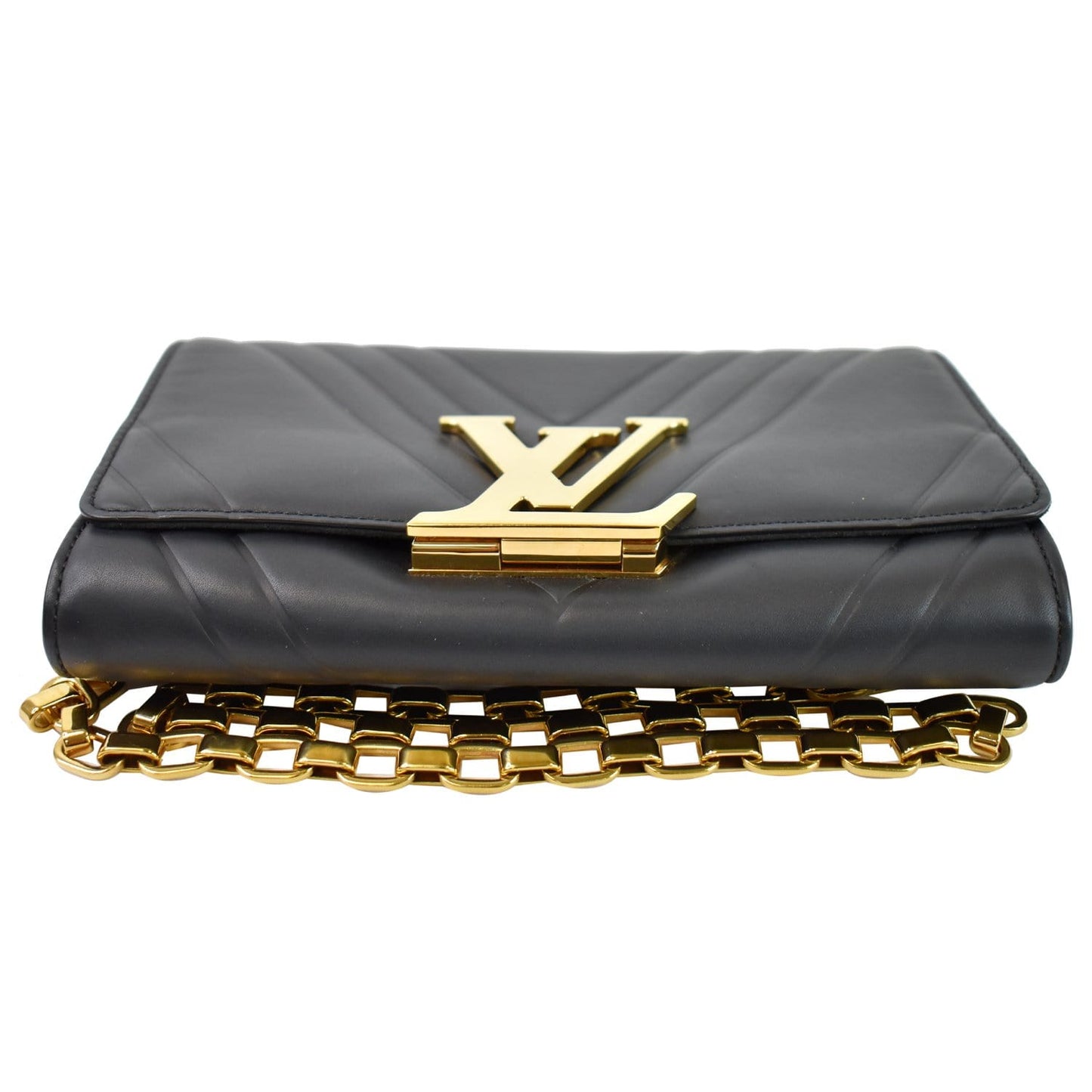 LOUIS VUITTON Airy V Louise GM Calfskin Pochette Chain Shoulder Bag Black