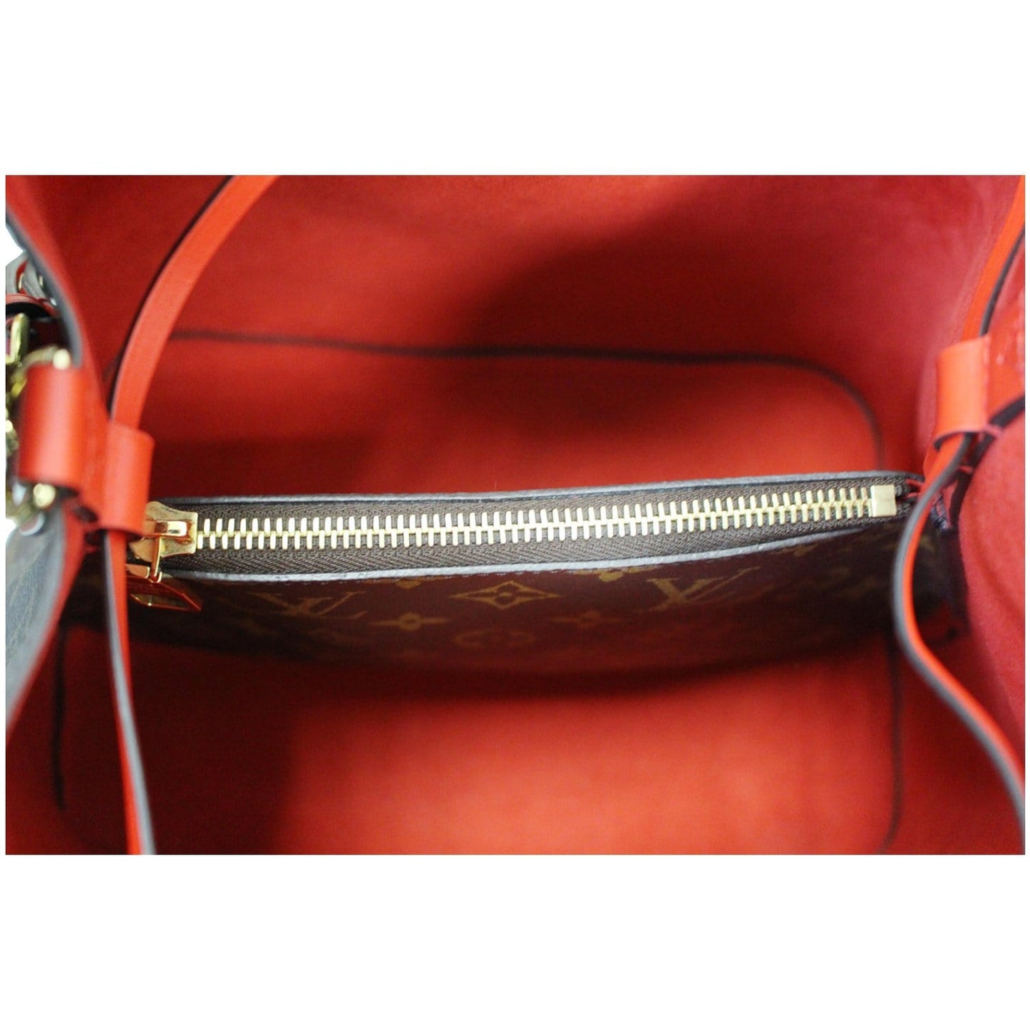 LOUIS VUITTON NeoNoe Monogram Canvas Shoulder Bag Coquelicot