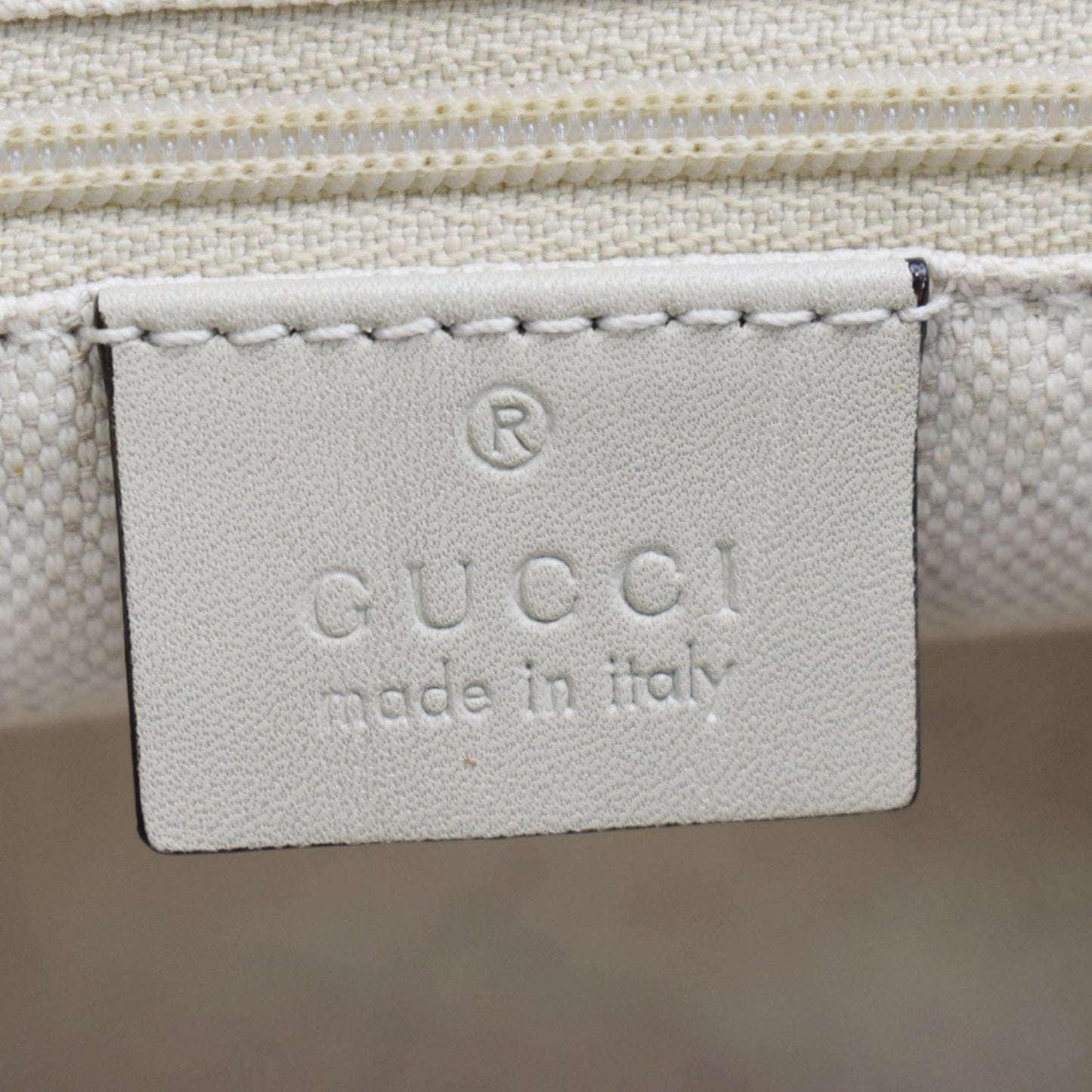 GUCCI Sukey Medium GG Canvas Tote Bag Beige 211944