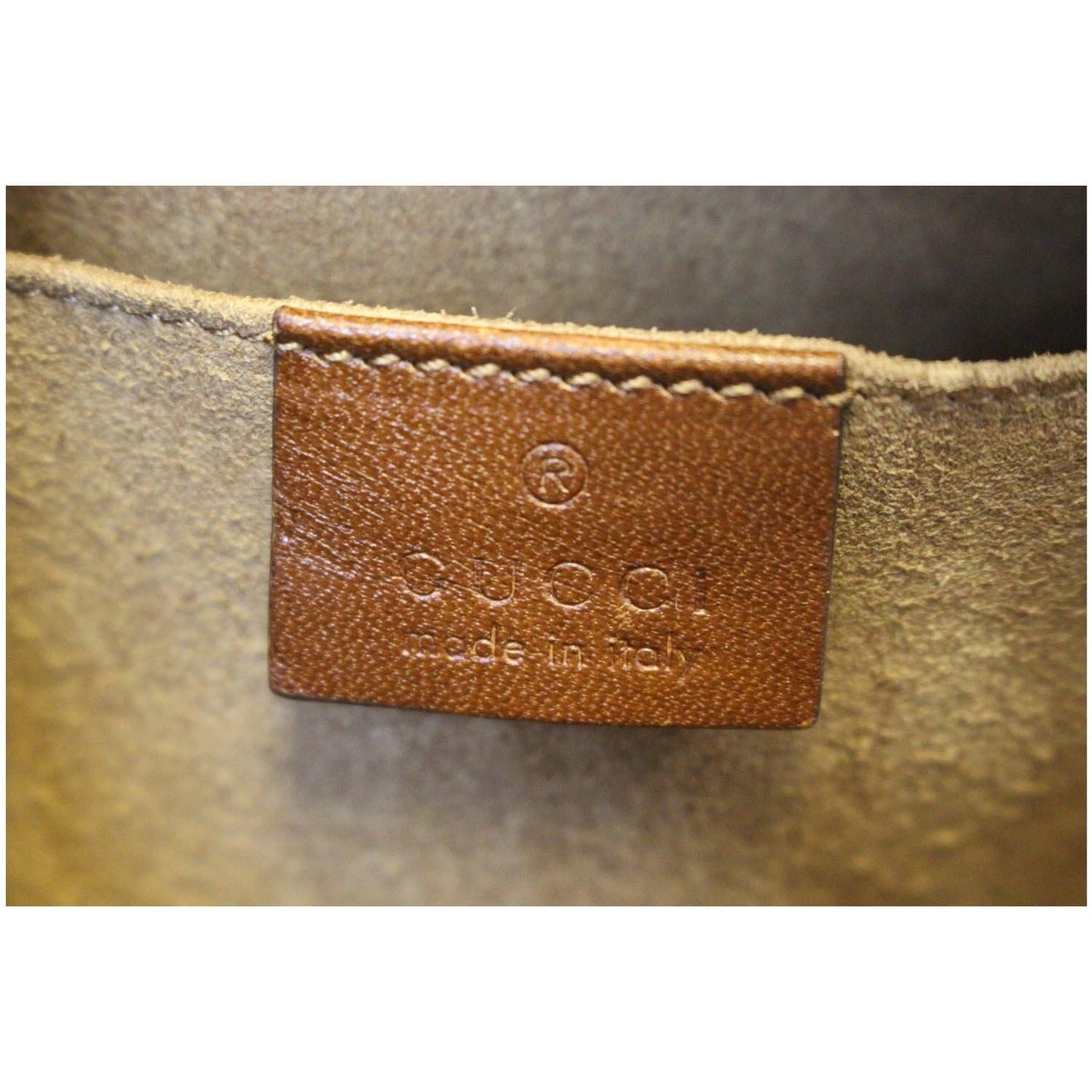 GUCCI GG Supreme Mini Chain Crossbody Bag Beige 409535