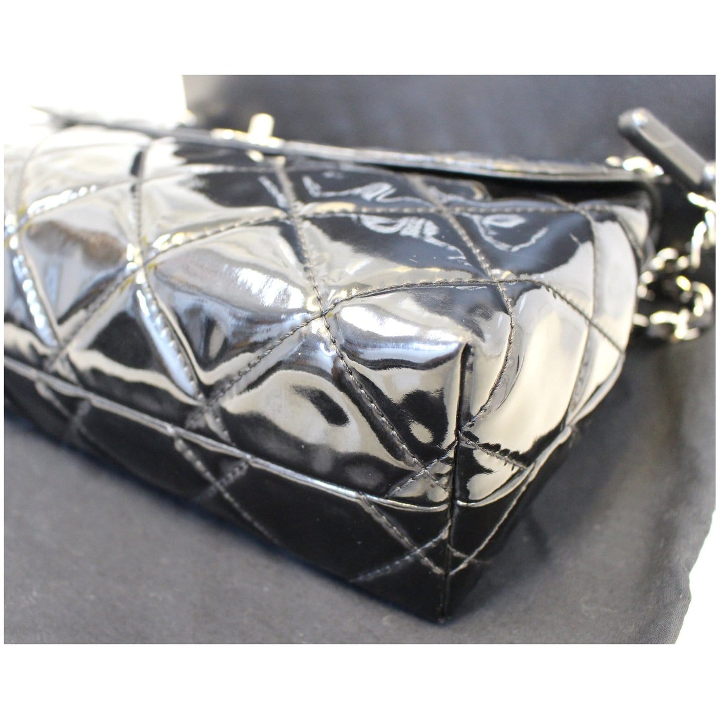 CHANEL Sac Rabat Patent Leather Shoulder Bag