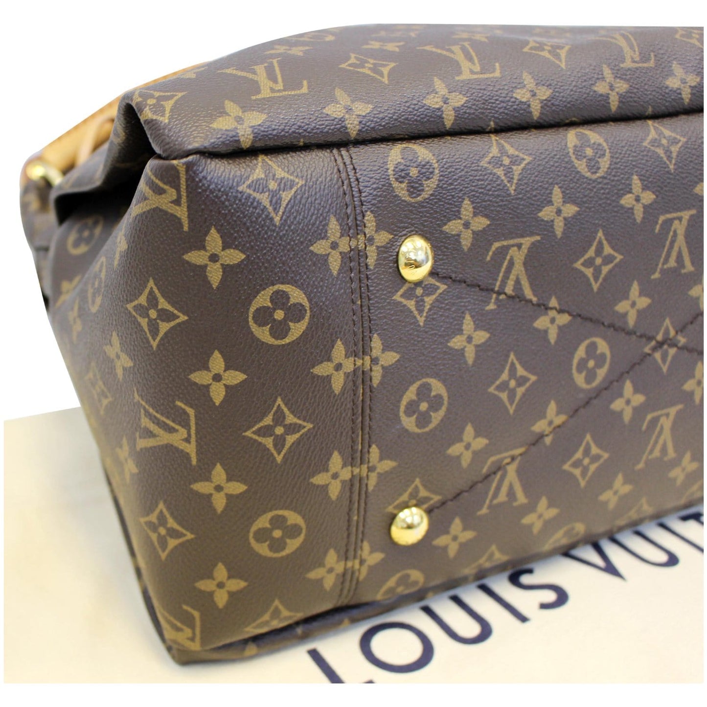 LOUIS VUITTON Artsy MM Monogram Canvas Shoulder Bag Brown