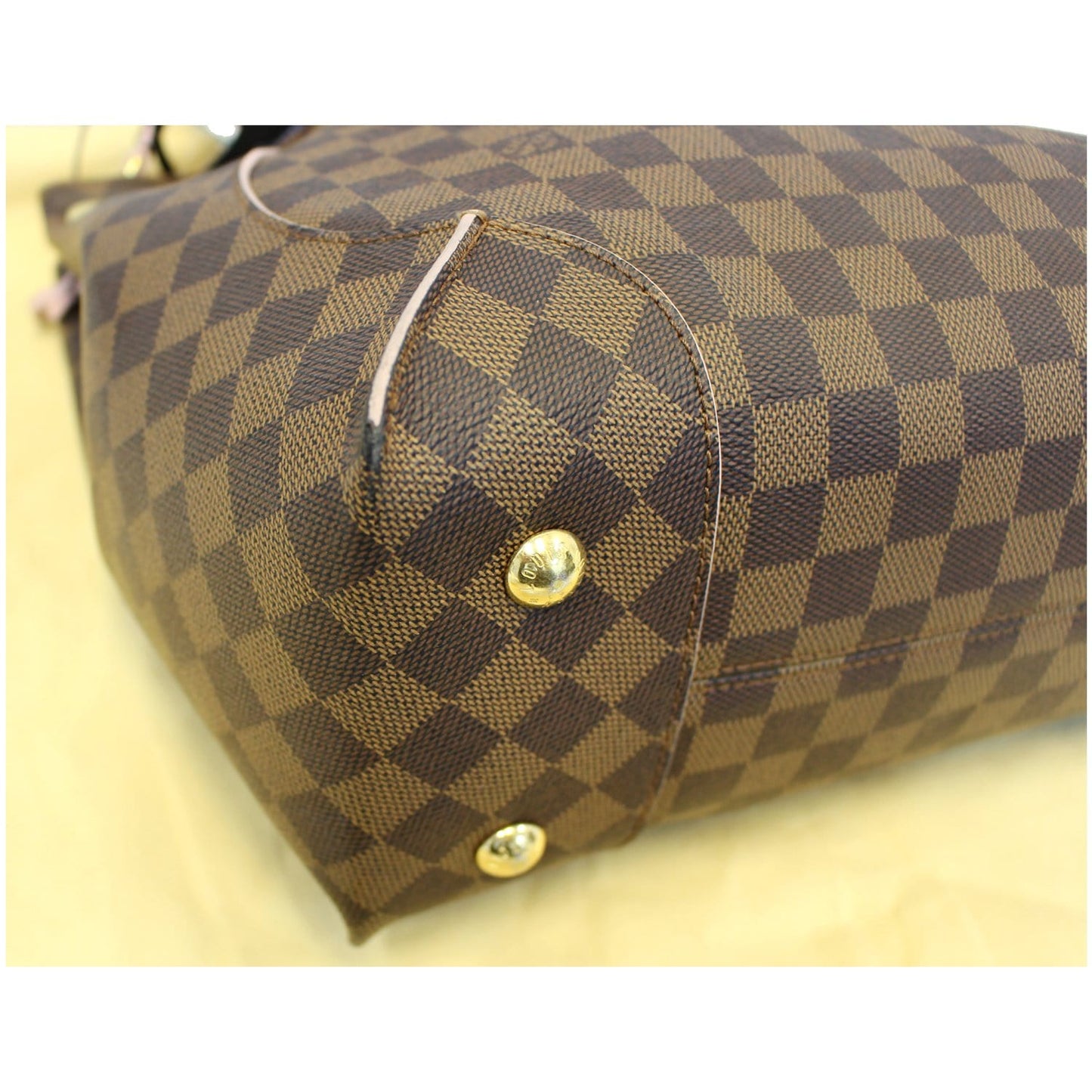 LOUIS VUITTON Caissa Damier Ebene Rose Ballerine Hobo Bag