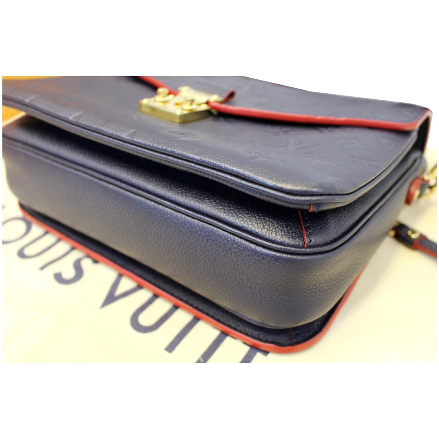 LOUIS VUITTON Metis Pochette Empreinte Leather Crossbody Bag Blue - 20% OFF