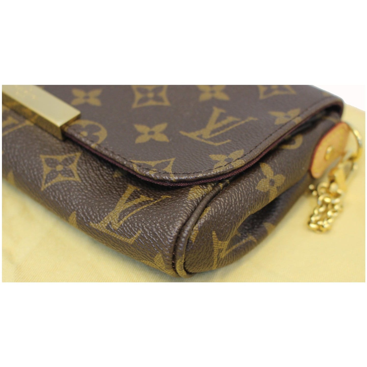LOUIS VUITTON Favorite PM Monogram Canvas Crossbody Bag Brown