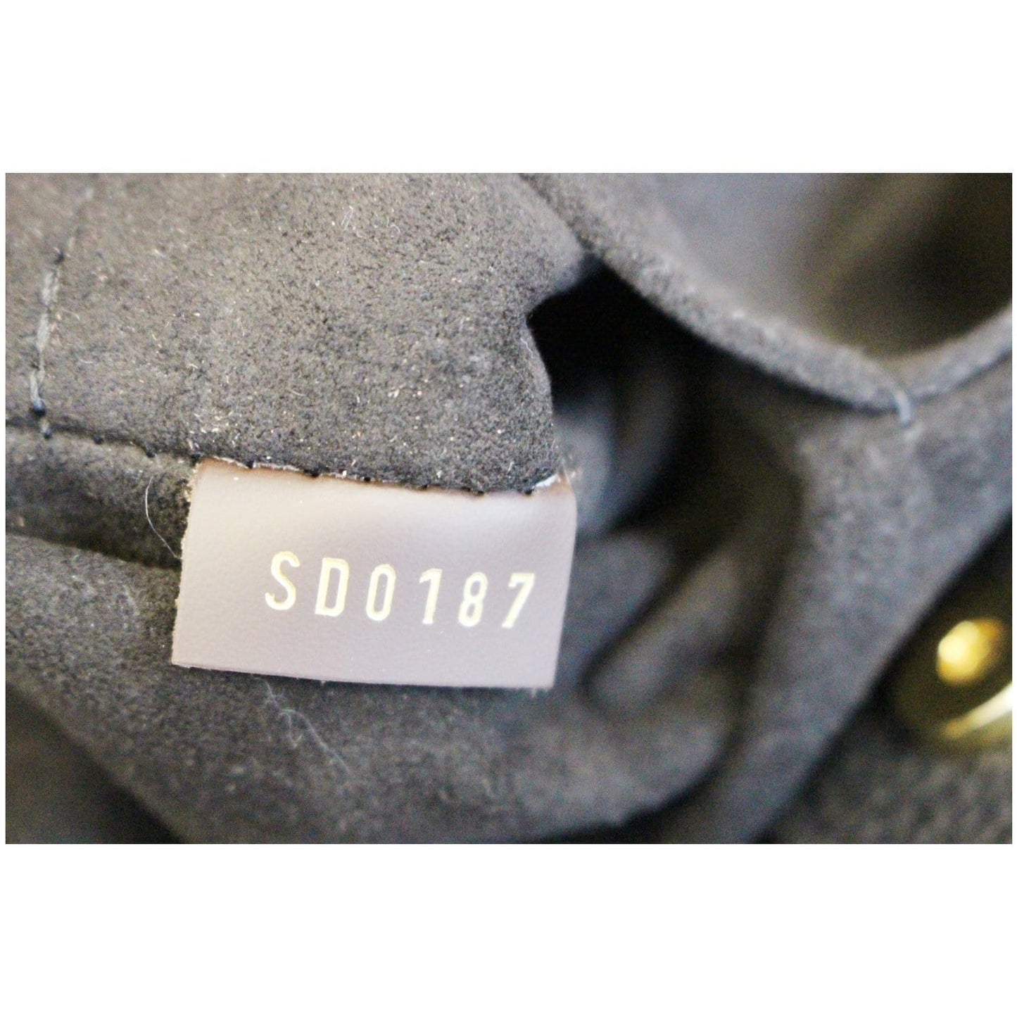 LOUIS VUITTON Brittany Damier Ebene Shoulder Bag