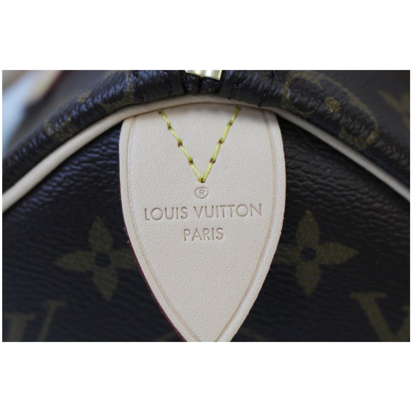LOUIS VUITTON Speedy 25 Monogram Canvas Satchel Bag Brown