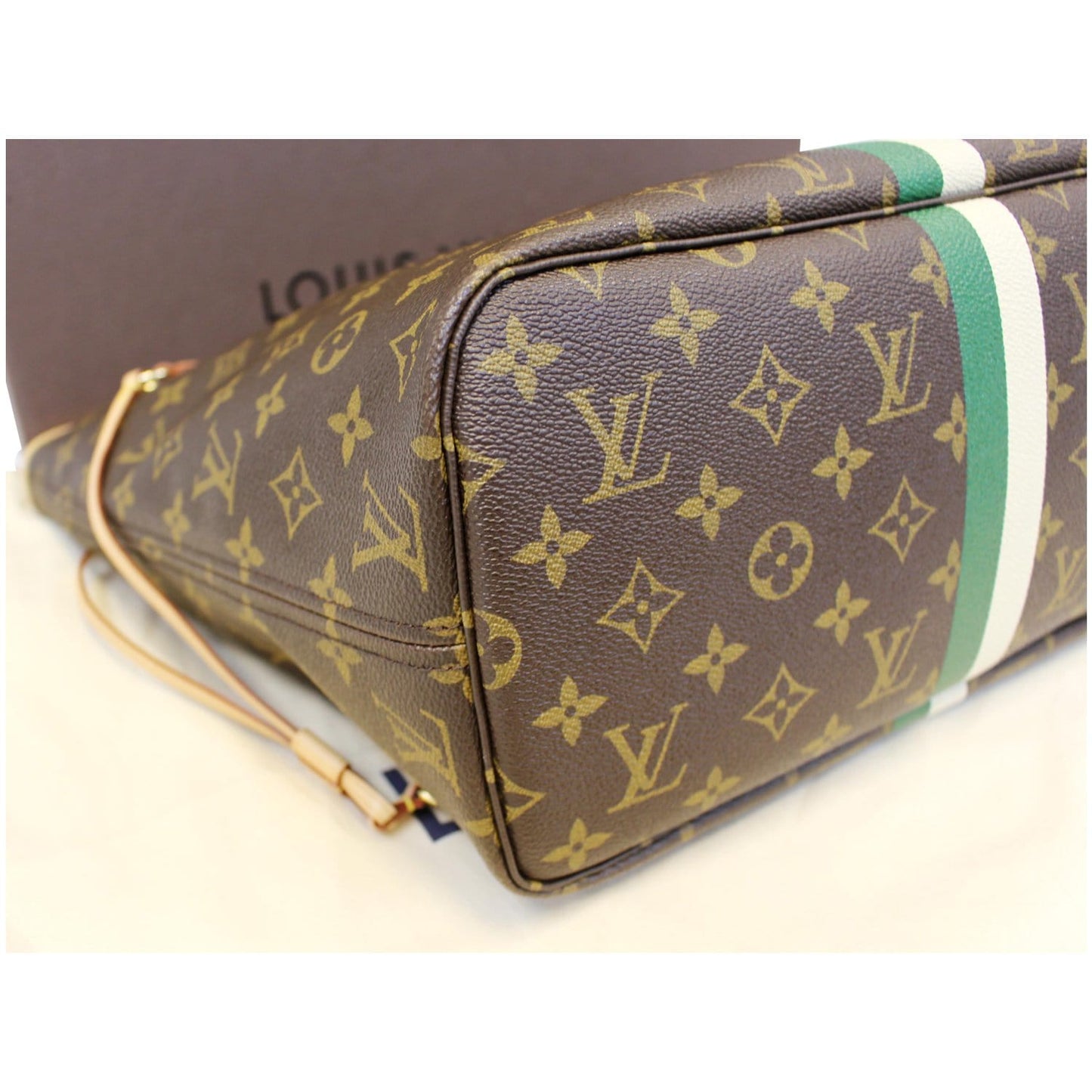 LOUIS VUITTON NEVERFULL MM MON MONOGRAM CANVAS TOTE BAG