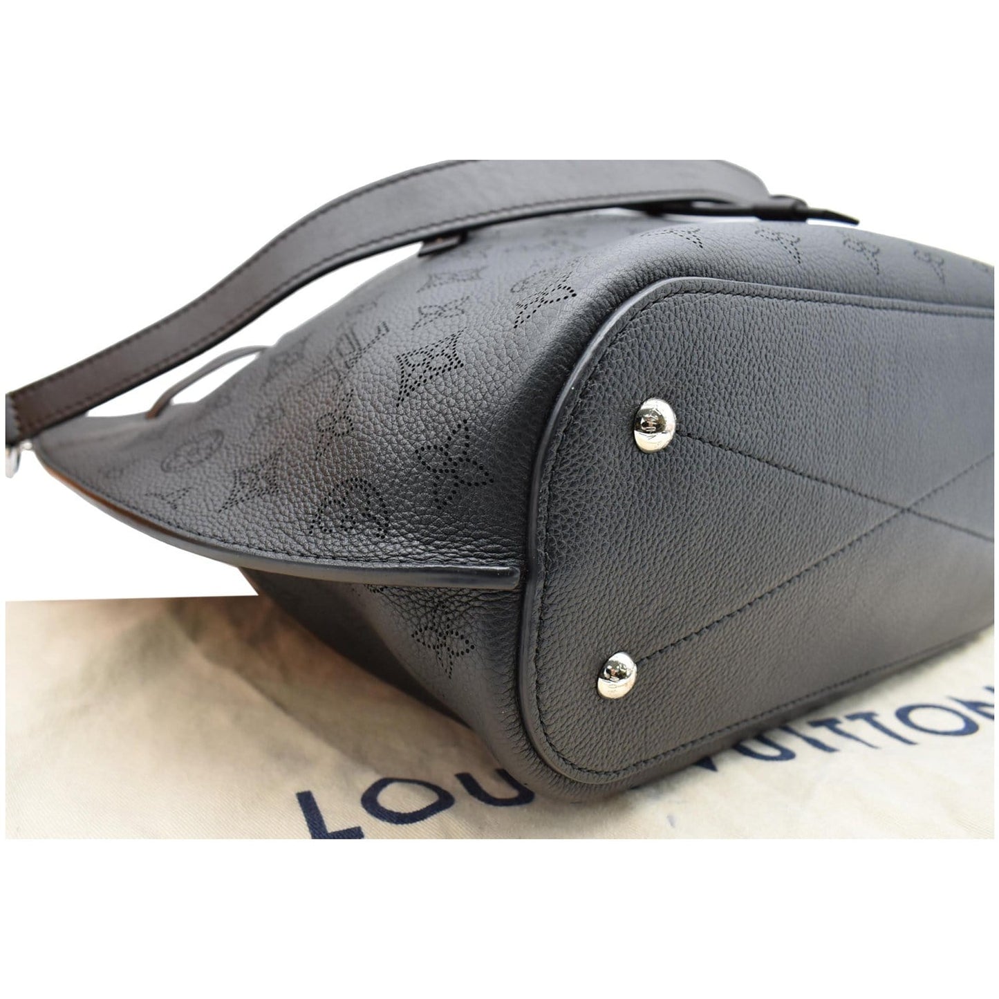 LOUIS VUITTON Girolata Monogram Mahina Leather Shoulder Bag Black
