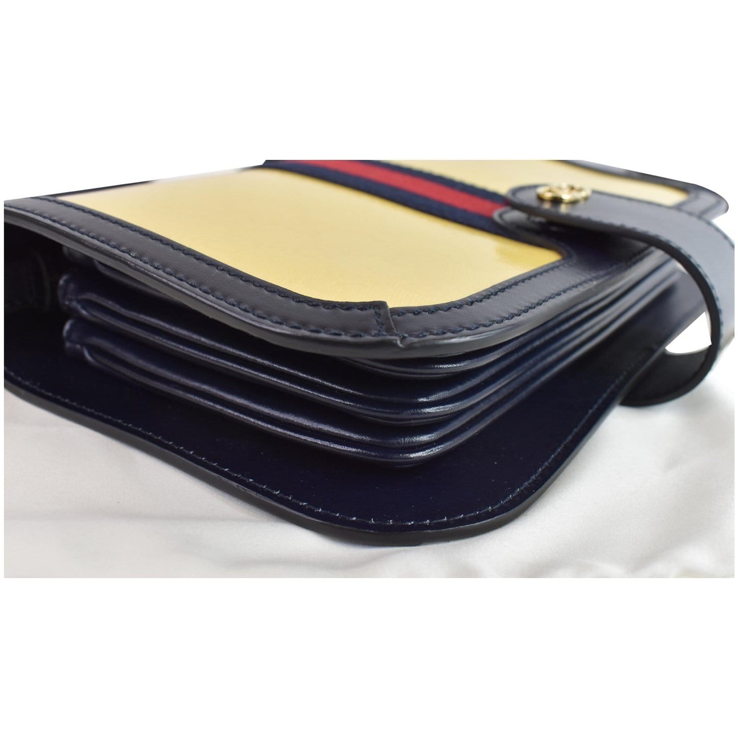 GUCCI Imprime Web Ophidia Messenger Bag 547799 Yellow