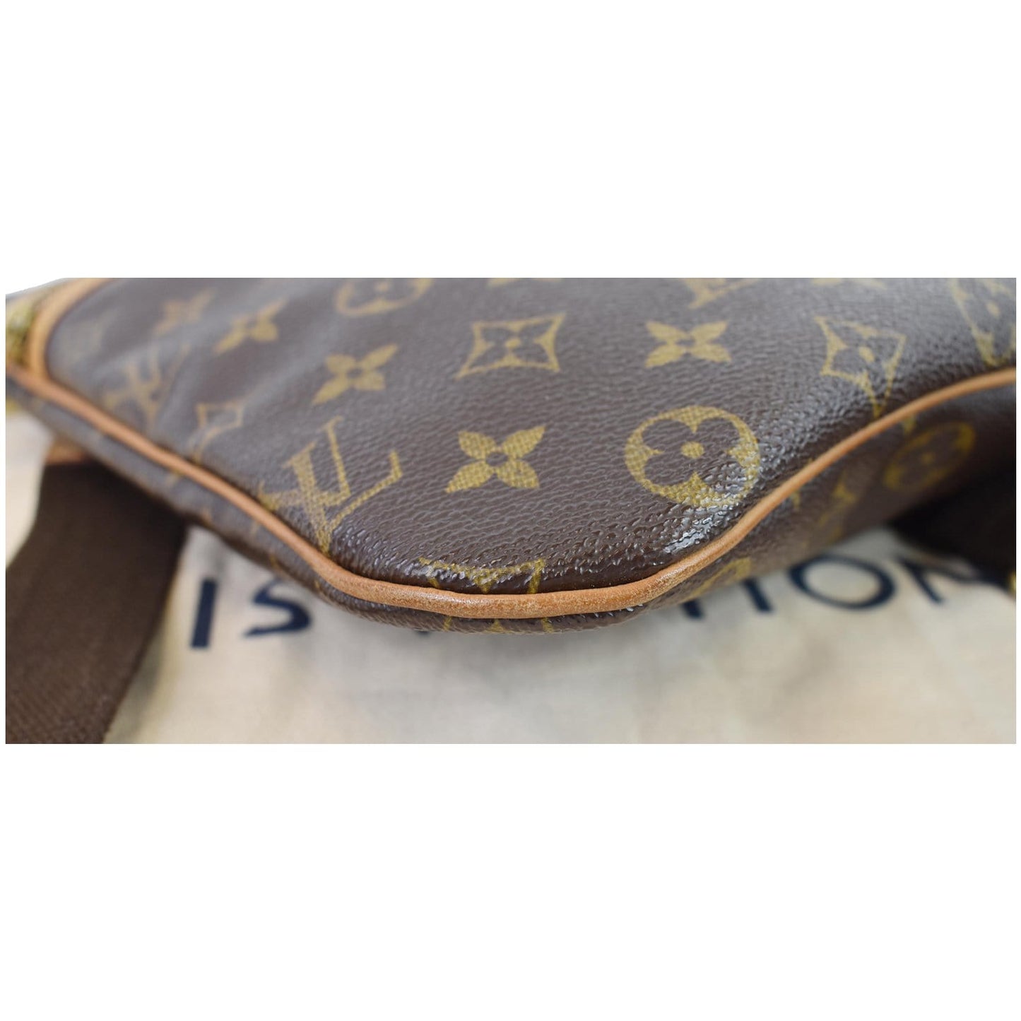 LOUIS VUITTON Bosphore Pochette Monogram Canvas Shoulder Bag Brown