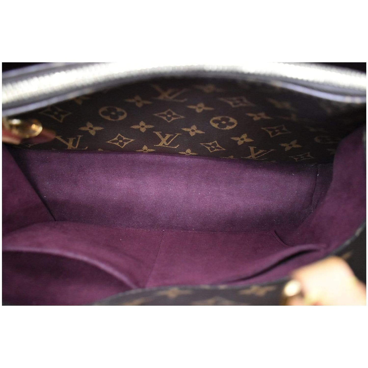 LOUIS VUITTON Montaigne MM Monogram Canvas Shoulder Bag Brown