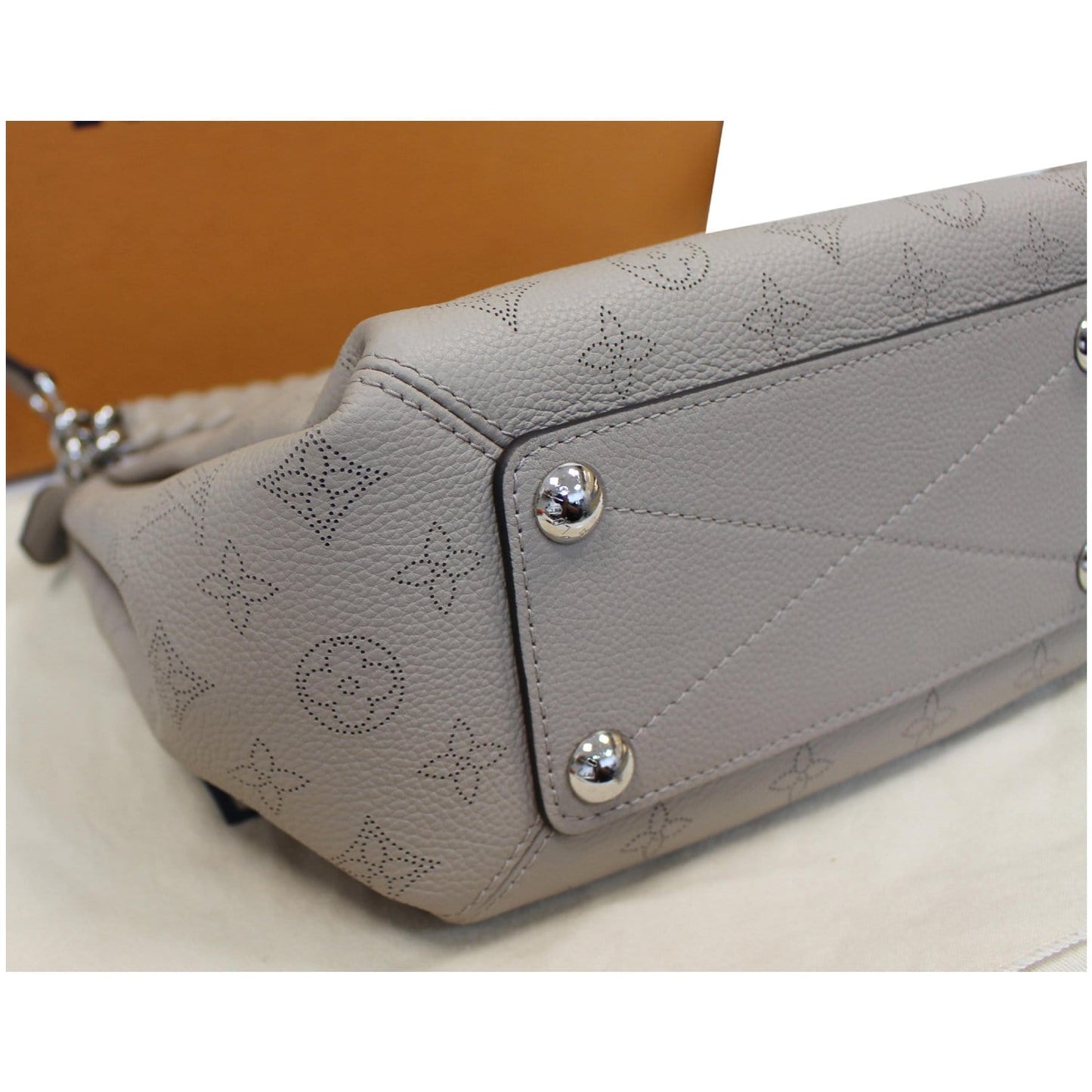 LOUIS VUITTON Mahina Babylone Chain BB Leather Shoulder Bag Galet