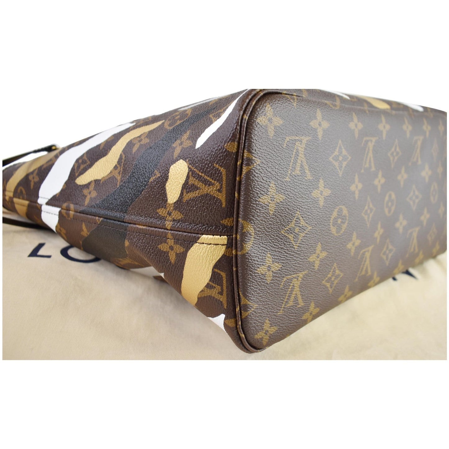 LOUIS VUITTON LVXLOL Neverfull MM Monogram Canvas Shoulder Bag Gold Silver
