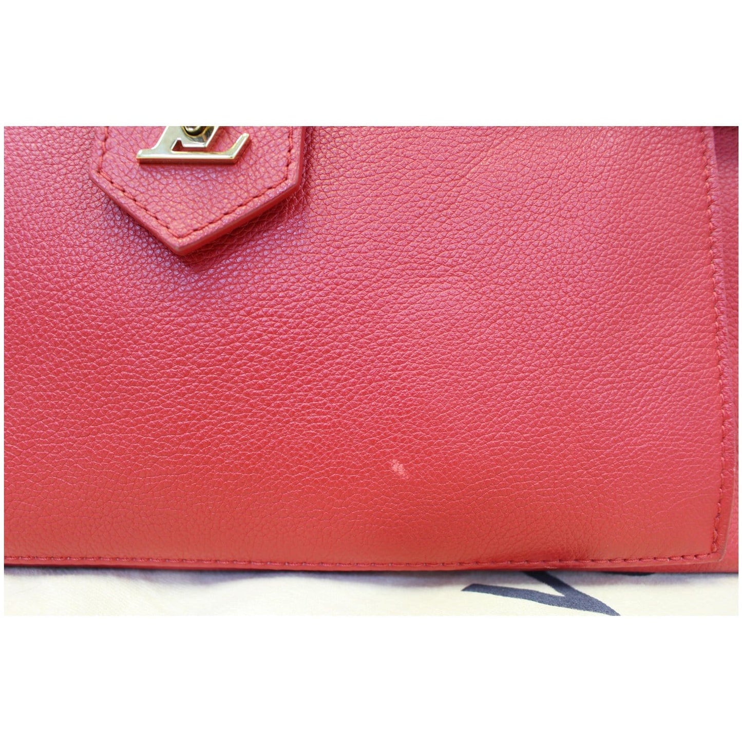LOUIS VUITTON Lockme PM Calfskin Leather Shoulder Bag Rouge
