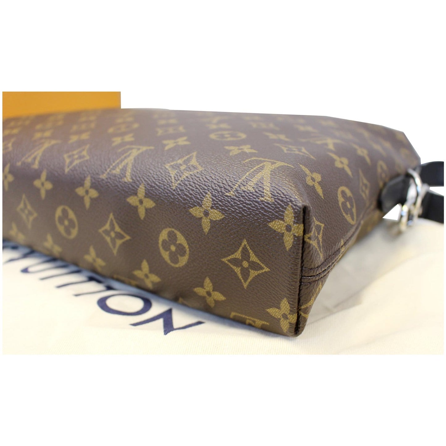 LOUIS VUITTON Porte-Documents Jour Monogram Macassar Briefcase Bag