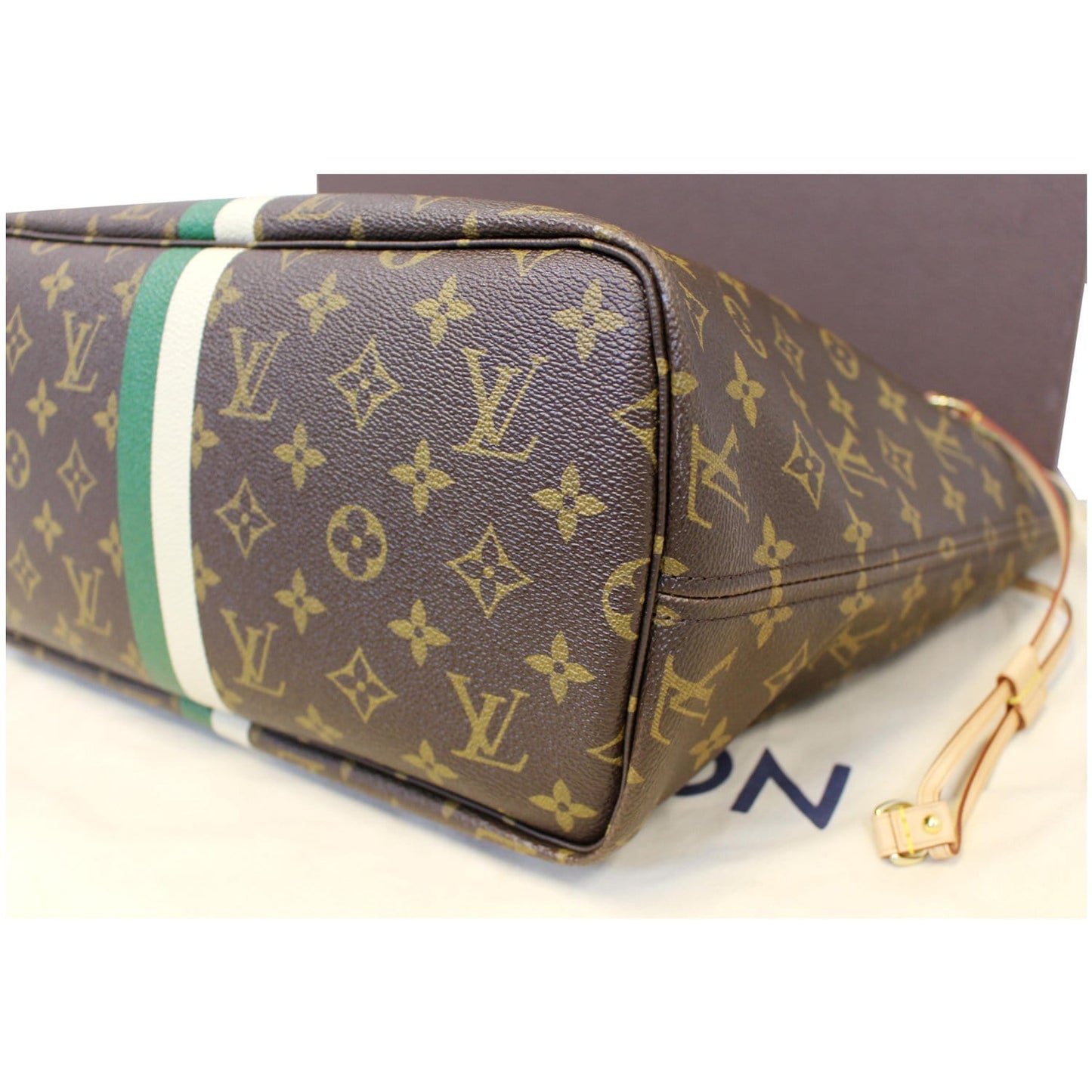 LOUIS VUITTON NEVERFULL MM MON MONOGRAM CANVAS TOTE BAG