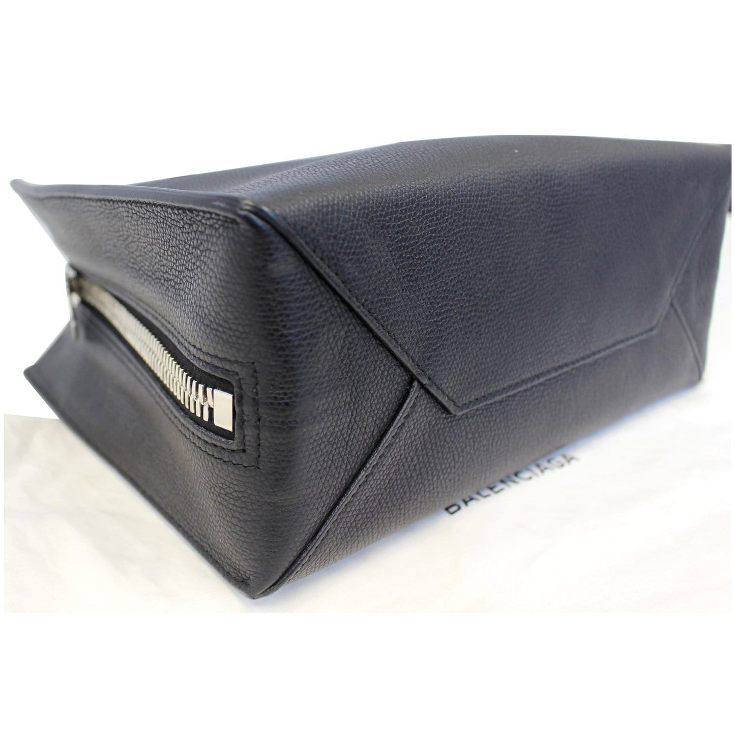 BALENCIAGA Papier A6 Calfskin Zip Around Shoulder Bag Black - 20% OFF